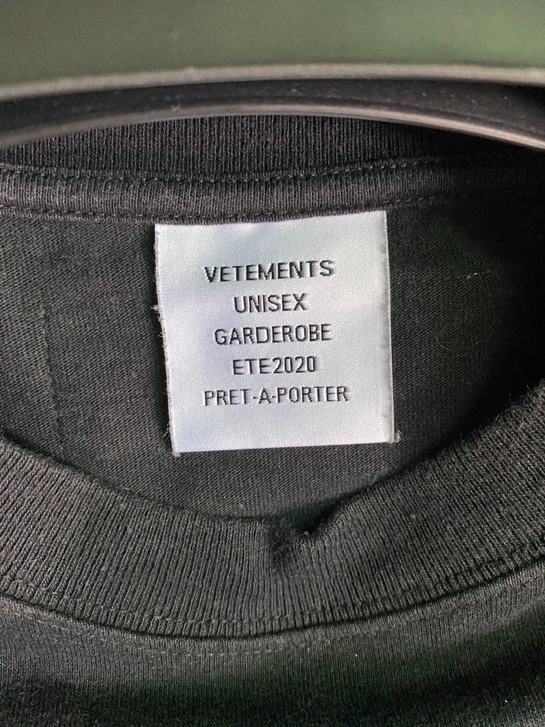 Vetements Vetements Logo short-sleeved Size US XS / EU 42 / 0 - 3 Thumbnail