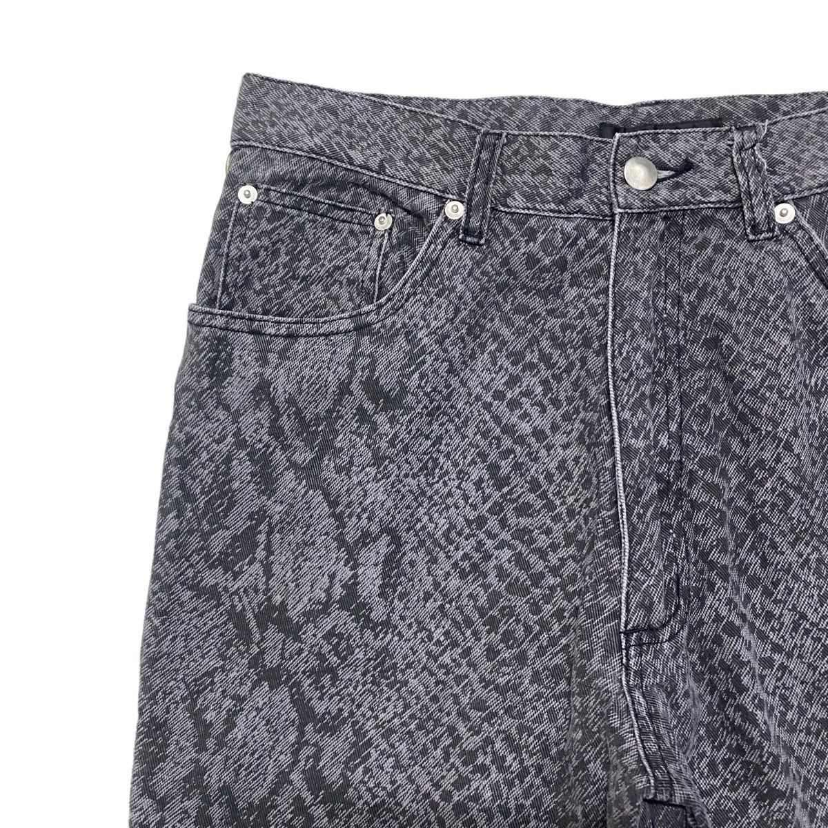 Japanese Brand Vintage Amore Pure Snake Skin Flare Jeans Size US 31 - 4 Thumbnail