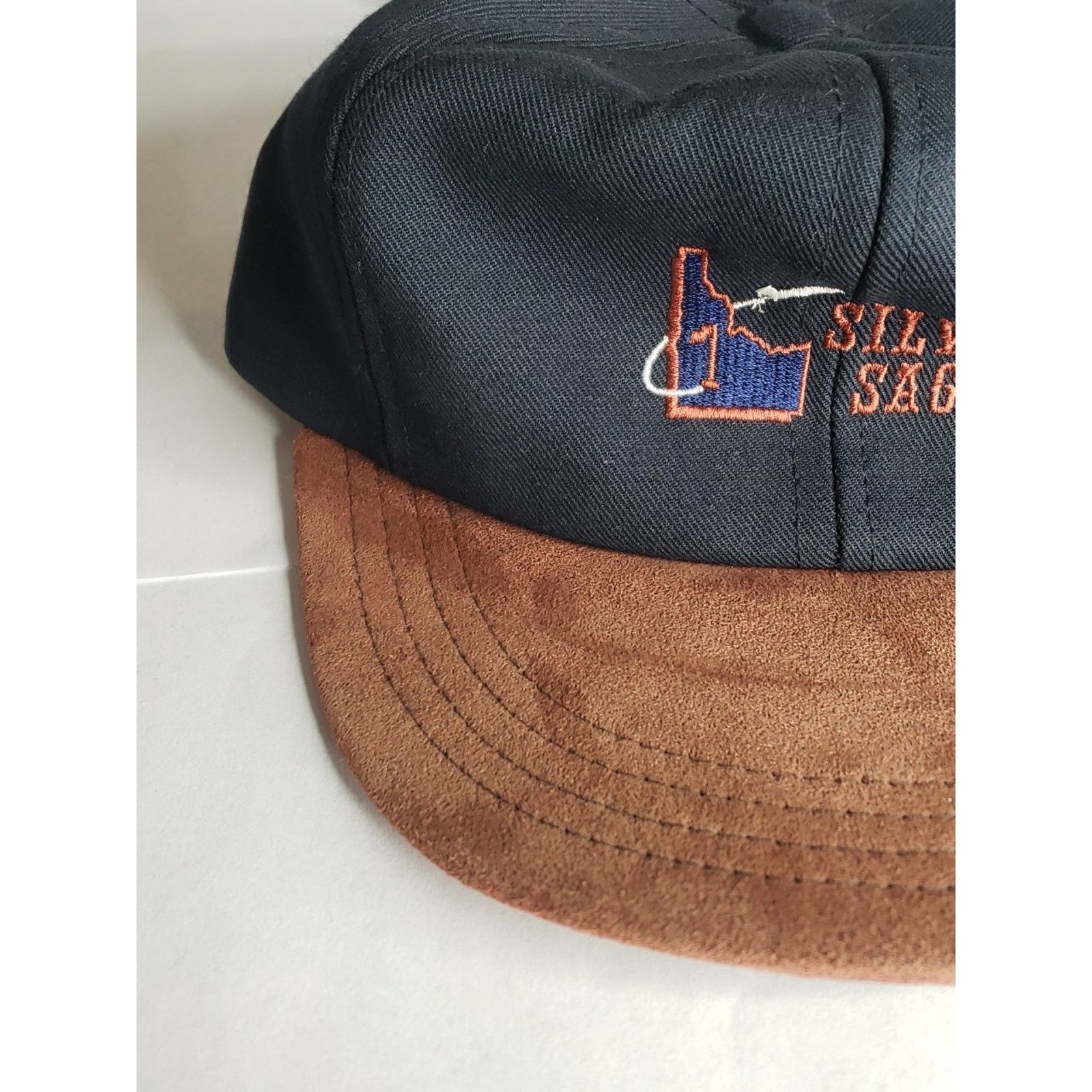 Imperial Silver Sage Golf Idaho Leather Suede Brim Hat Vintage 90s Size ONE SIZE - 3 Thumbnail