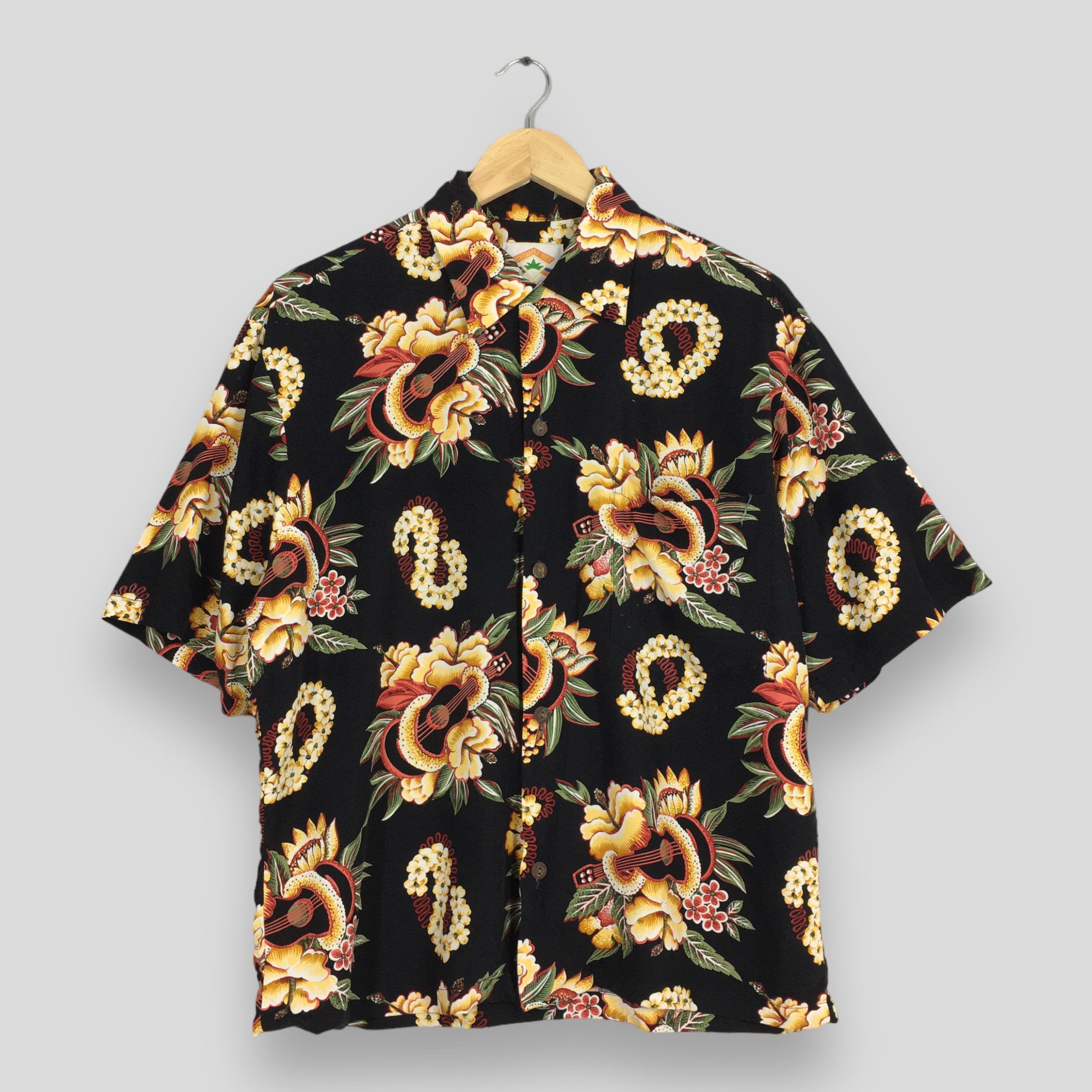 Life's a Beach Vintage Aloha Floral Tropical Pineapples Hawaii Shirt Small Size US S / EU 44-46 / 1 - 1 Thumbnail