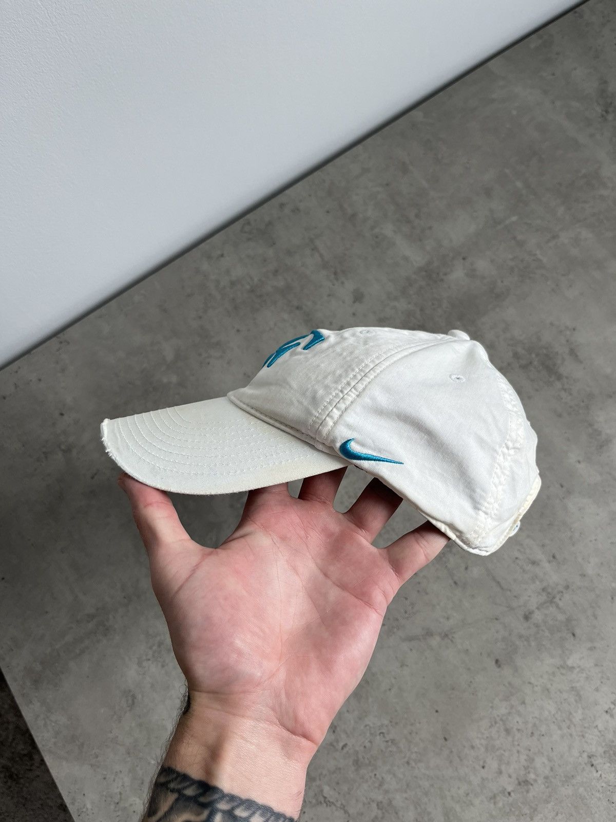 Vintage Vintage Distressed Nike Federer Cap Size ONE SIZE - 3 Thumbnail