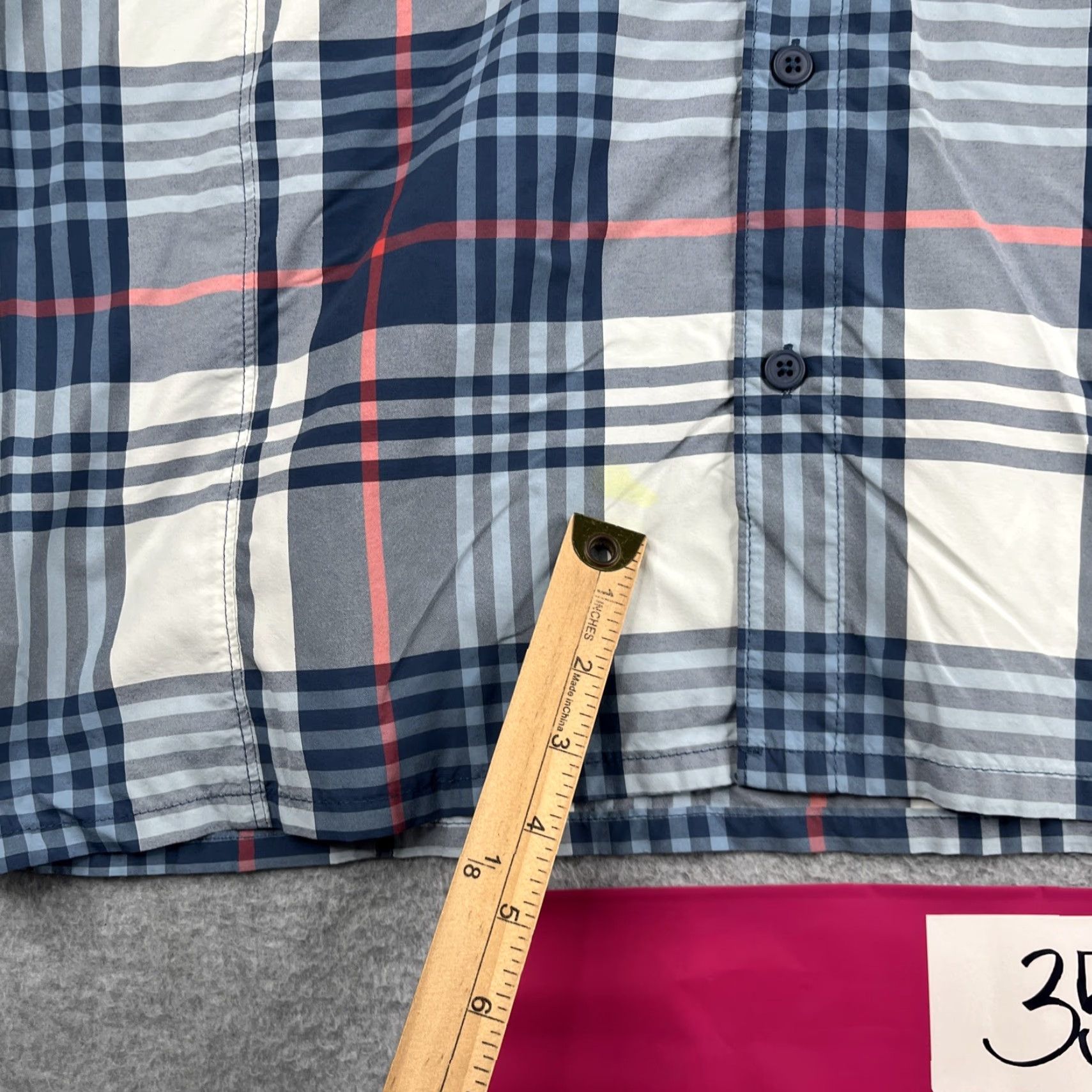 Vintage Columbia Shirt XL Blue Plaid Short Sleeve Button-Up Nylon Omni Shade Vented Casual Mens Size US XL / EU 56 / 4 - 3 Thumbnail