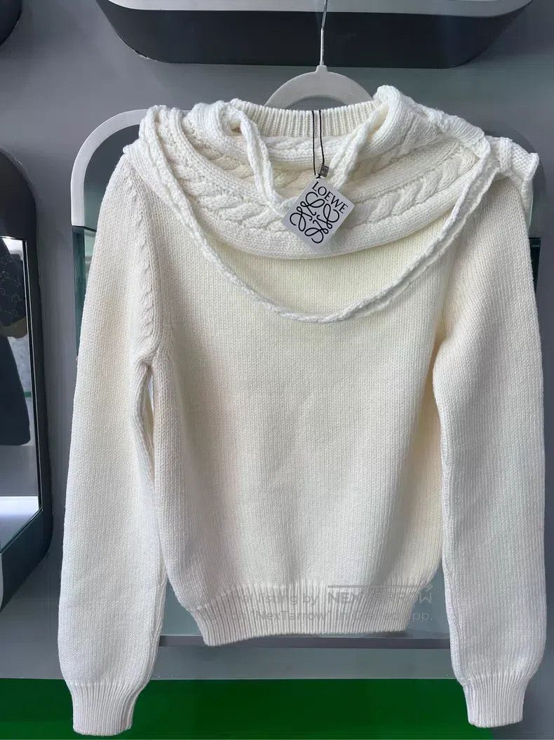 Loewe Loewe Solid Color Crewneck Sweater - White Size S / US 4 / IT 40 - 2 Thumbnail