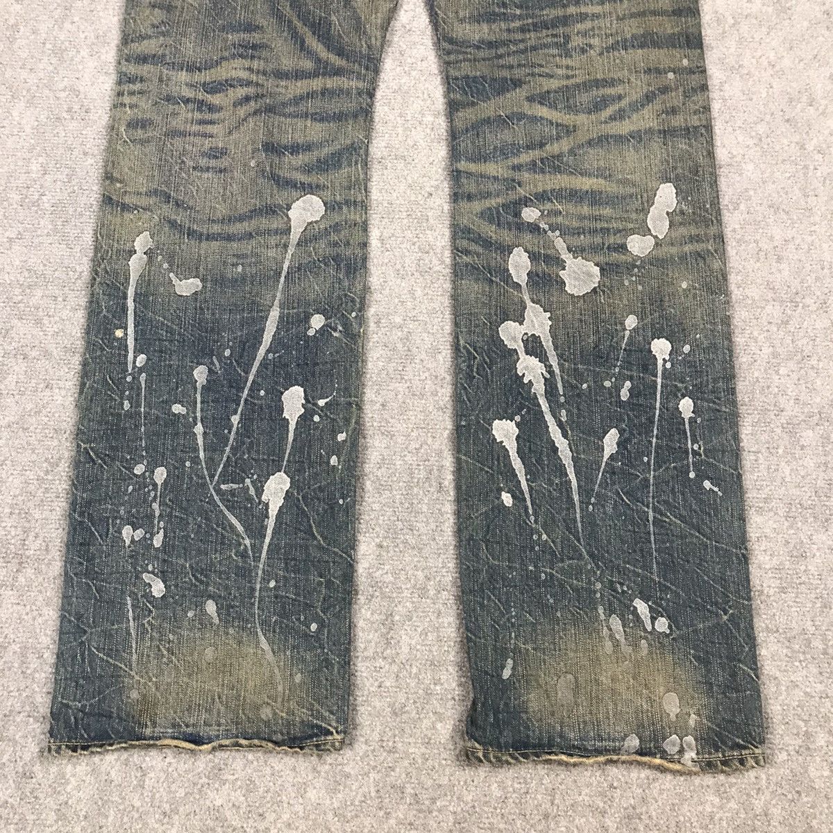 If Six Was Nine × Le Grande Bleu (L.G.B.) DENIM CARFT RUSTY DISTRESSED PAINT STYLE JAPAN JEANS PANTS Size US 32 / EU 48 - 8 Thumbnail
