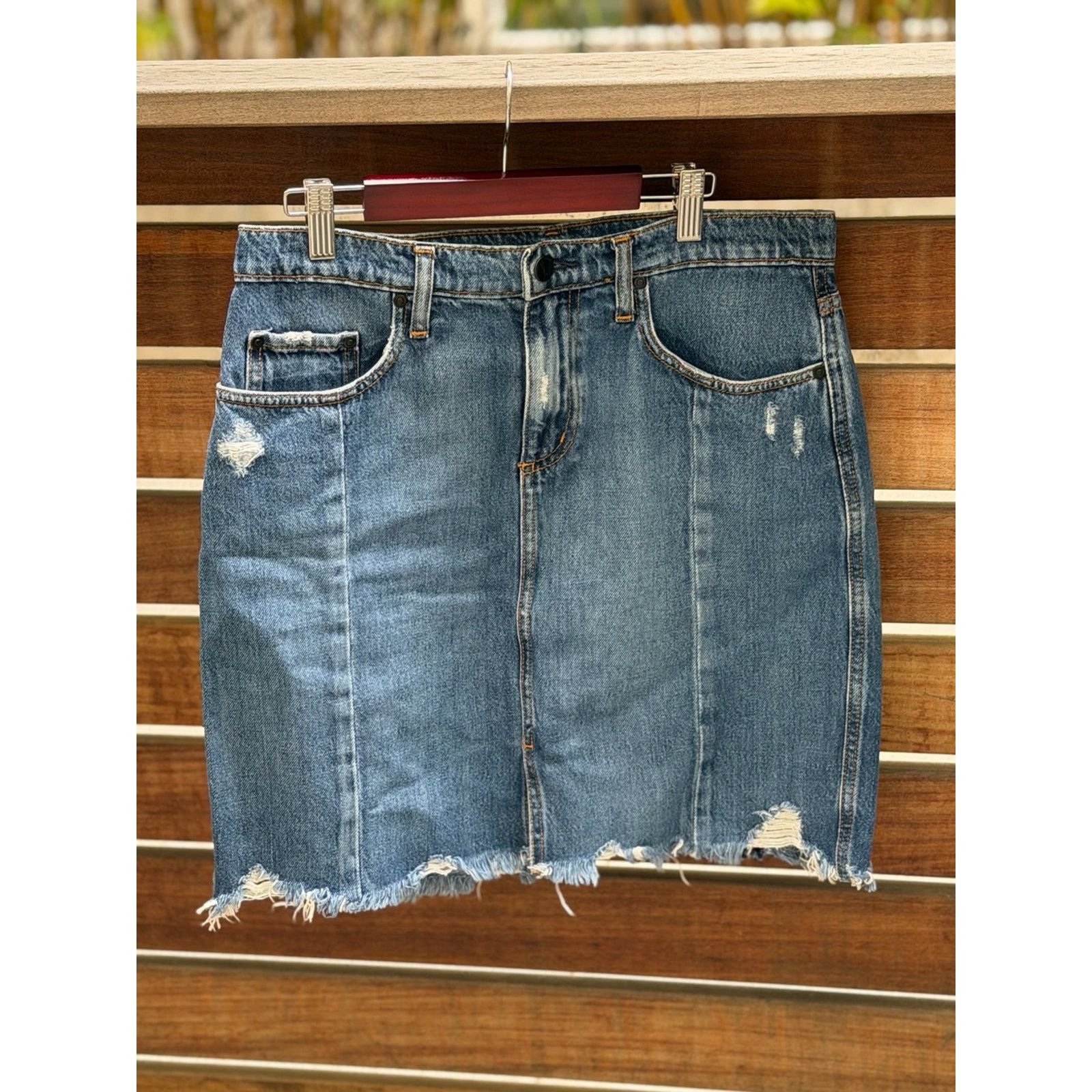 Nobody Denim Authentic Nobody Denim Distressed Jean Mini Skirt Size 29 Size 29" - 3 Thumbnail