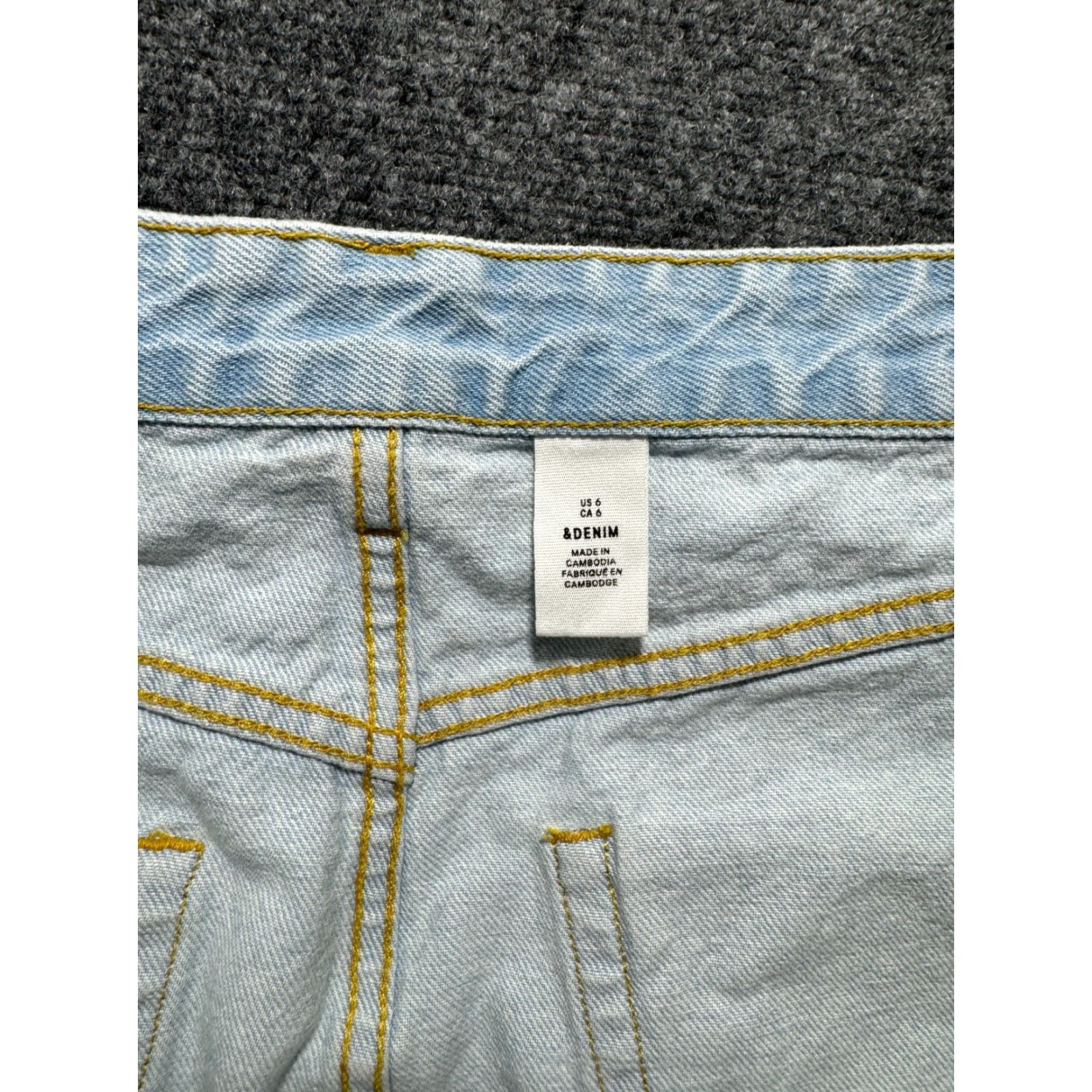 H&M H & M Womens Distressed Jean Skirt Size 6 Blue Denim Light Wash Size 28" / US 6 / IT 42 - 6 Thumbnail