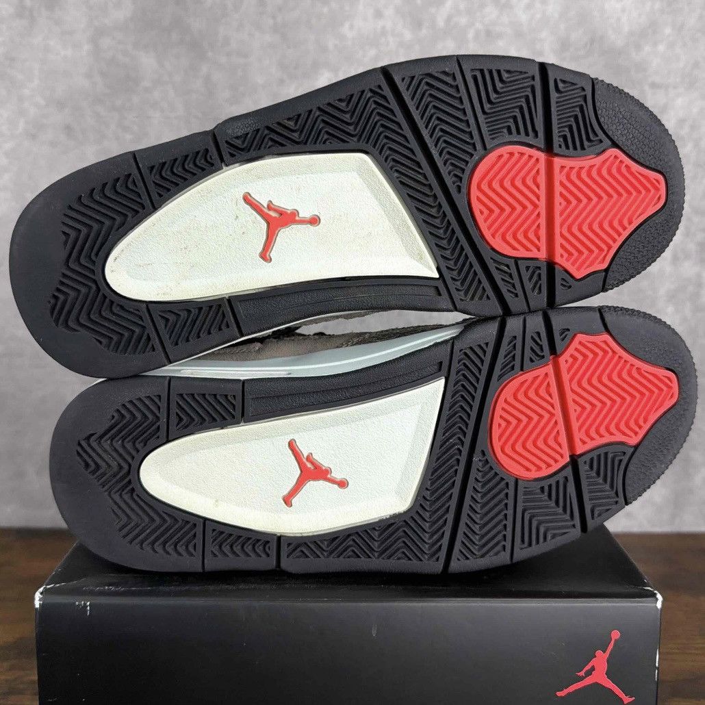 Jordan Brand Air Jordan 4 Retro Taupe Haze Size 6 GS / 7.5W DJ6249-200 OG Size US 6 / EU 39 - 7 Thumbnail