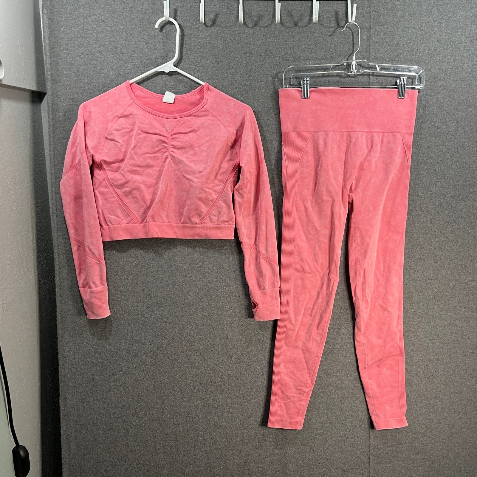 Other Workout 2 PC Crop Top Long Sleeve and Bottom Pink Size L Size L / US 10 / IT 46 - 1 Thumbnail