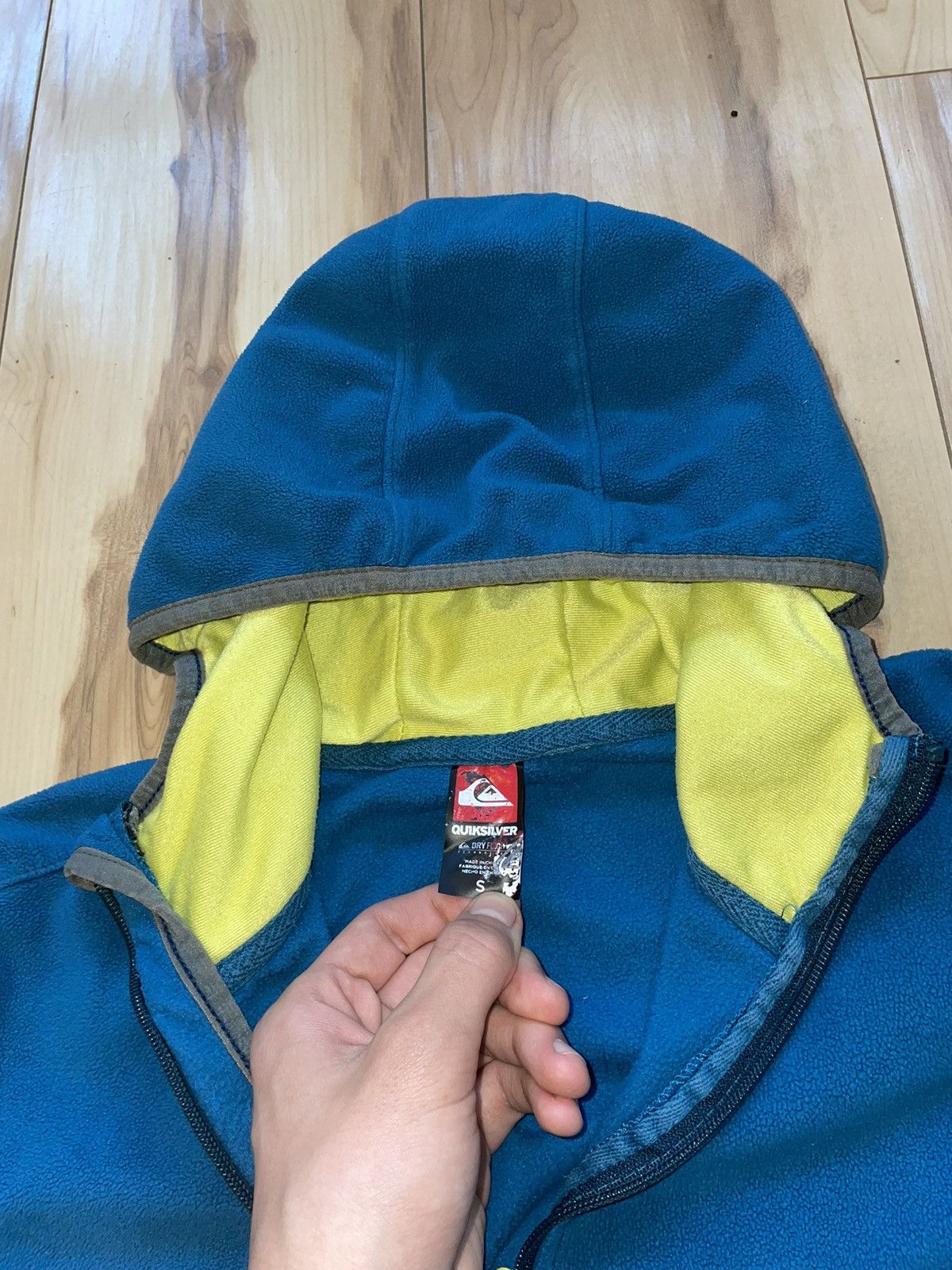 Quiksilver × Vintage Zip Ip Fleece Hoodie Quicksilver Vintage Surf Style Size US S / EU 44-46 / 1 - 6 Thumbnail