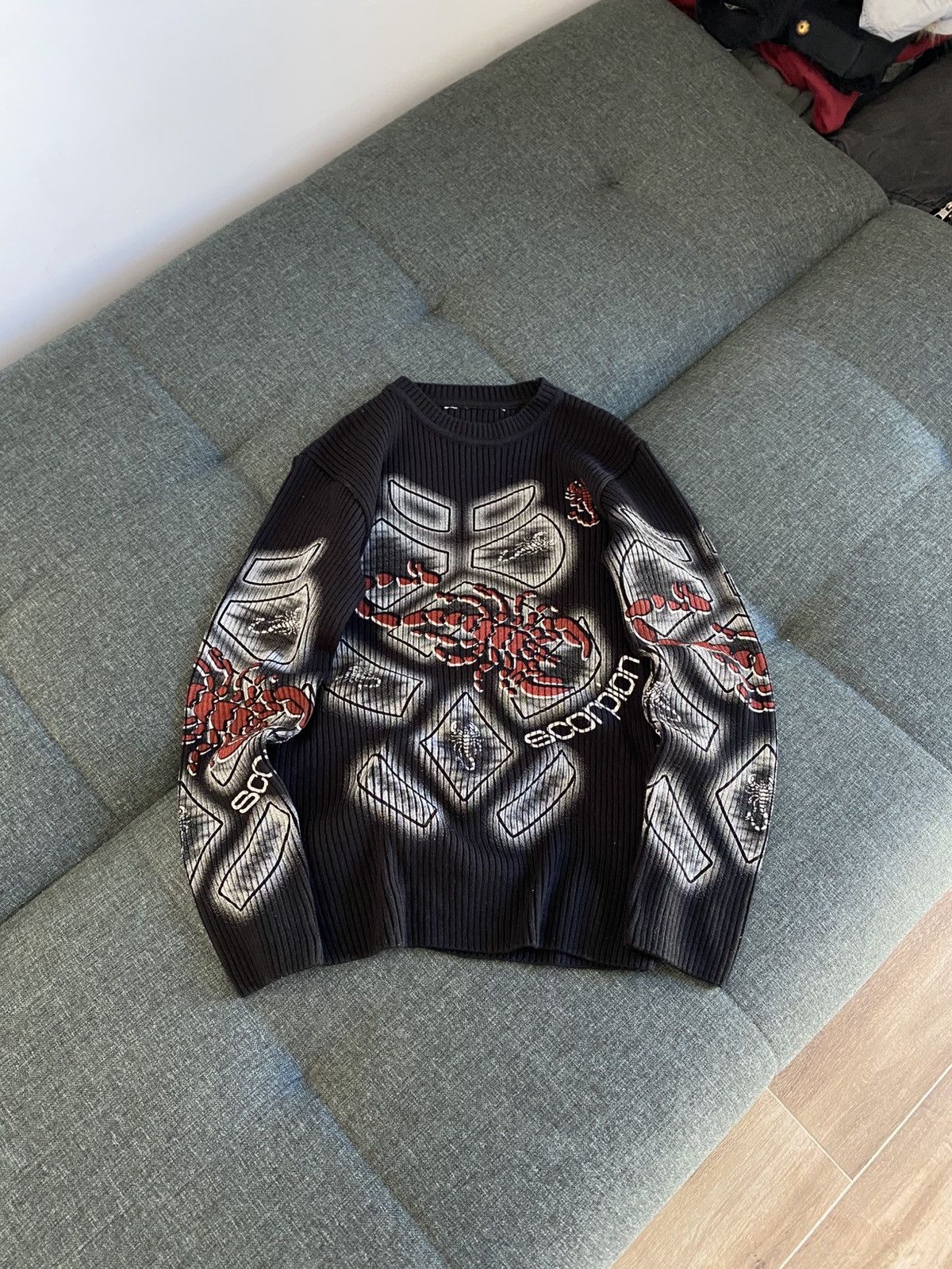 Hysteric Glamour Vintage Avant Garde Sweater Big Logo Scorpion Hysteric Style Size US M / EU 48-50 / 2 - 1 Thumbnail