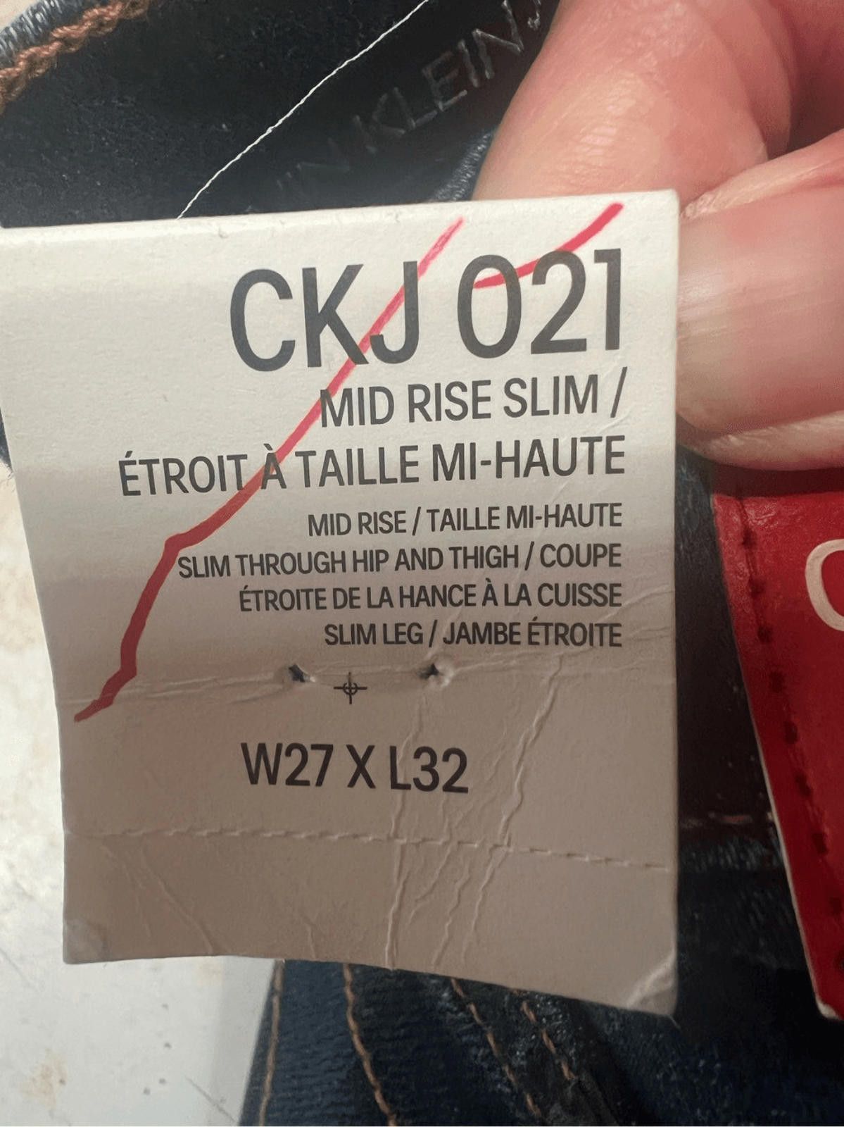 Calvin Klein Calvin Klein Womans Mid Rise Slim Jeans Sz 27/32 NWT Size 27" / US 4 / IT 40 - 5 Thumbnail