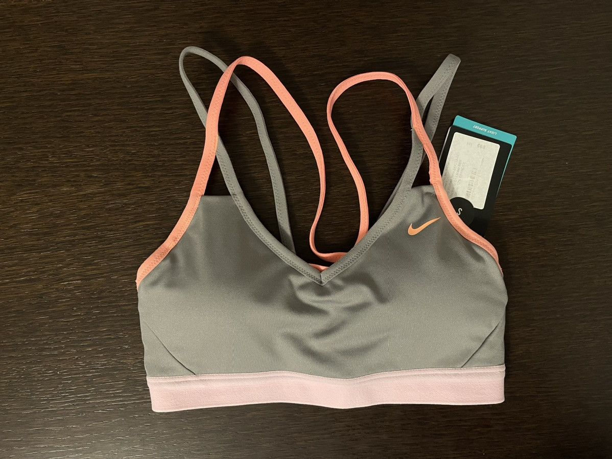 Nike Nike sports bra Size S / US 4 / IT 40 - 1 Thumbnail