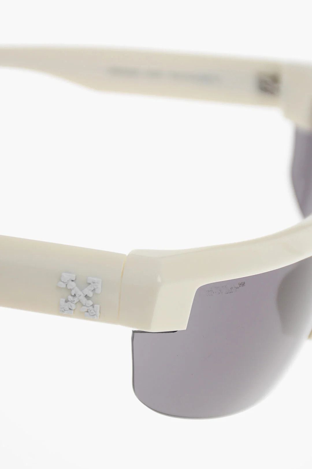 Off-White og1mm0426 Size: OS / Half-Frame Sunglasses in White Size ONE SIZE - 4 Thumbnail