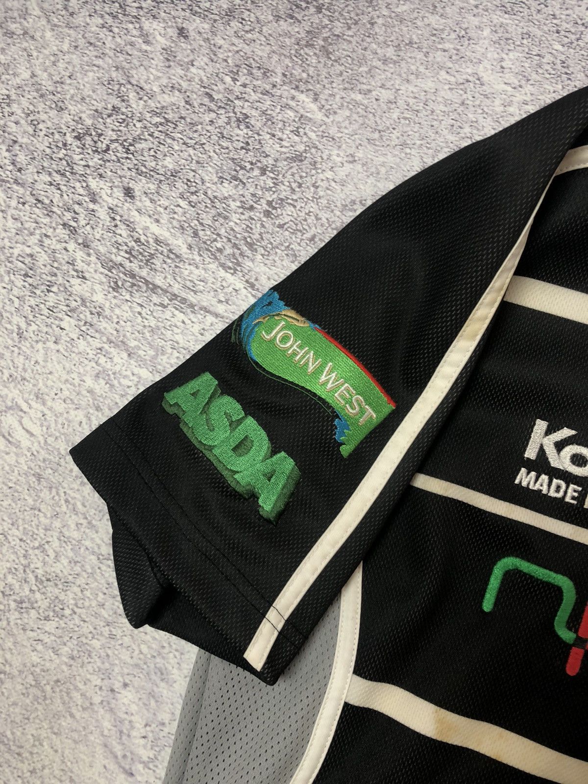 Other Men’s vintage jersey Rugby Ospreys size L y2k casual ykk Size US L / EU 52-54 / 3 - 6 Thumbnail
