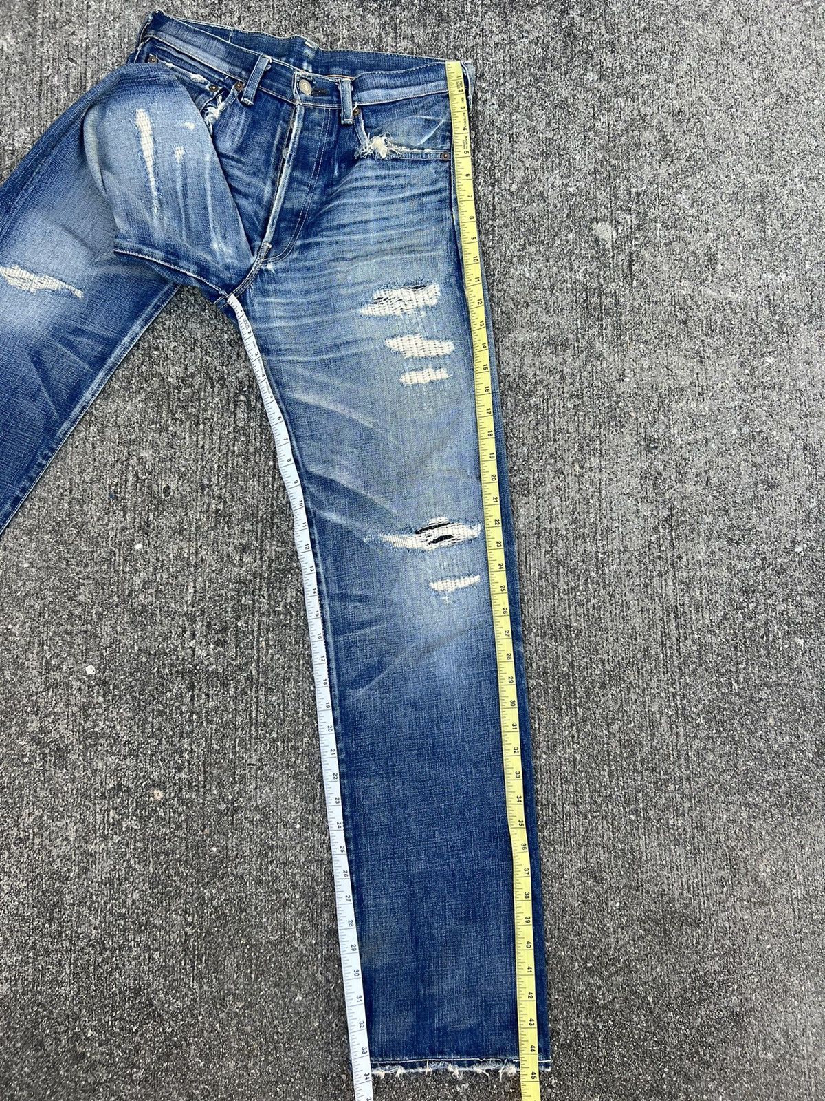 Levi's Vintage Clothing × Vintage Vintage 2005 LVC Levi’s 501 E Trashed Denim Selvedge Jeans Size US 32 / EU 48 - 5 Thumbnail