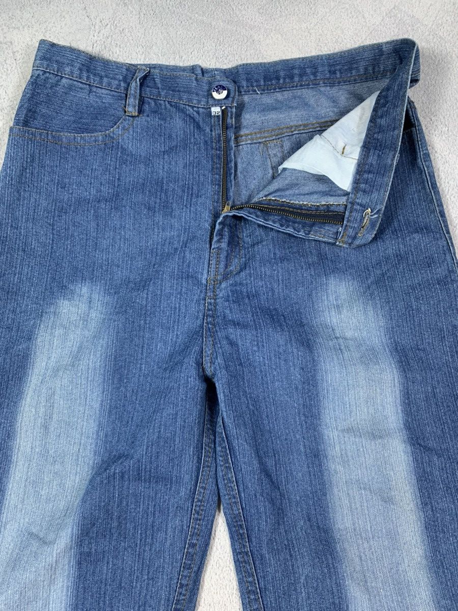 Japanese Brand × Vintage Vintage Y2K Japanese wide flared faded jeans denim size 30 Size US 30 / EU 46 - 3 Thumbnail