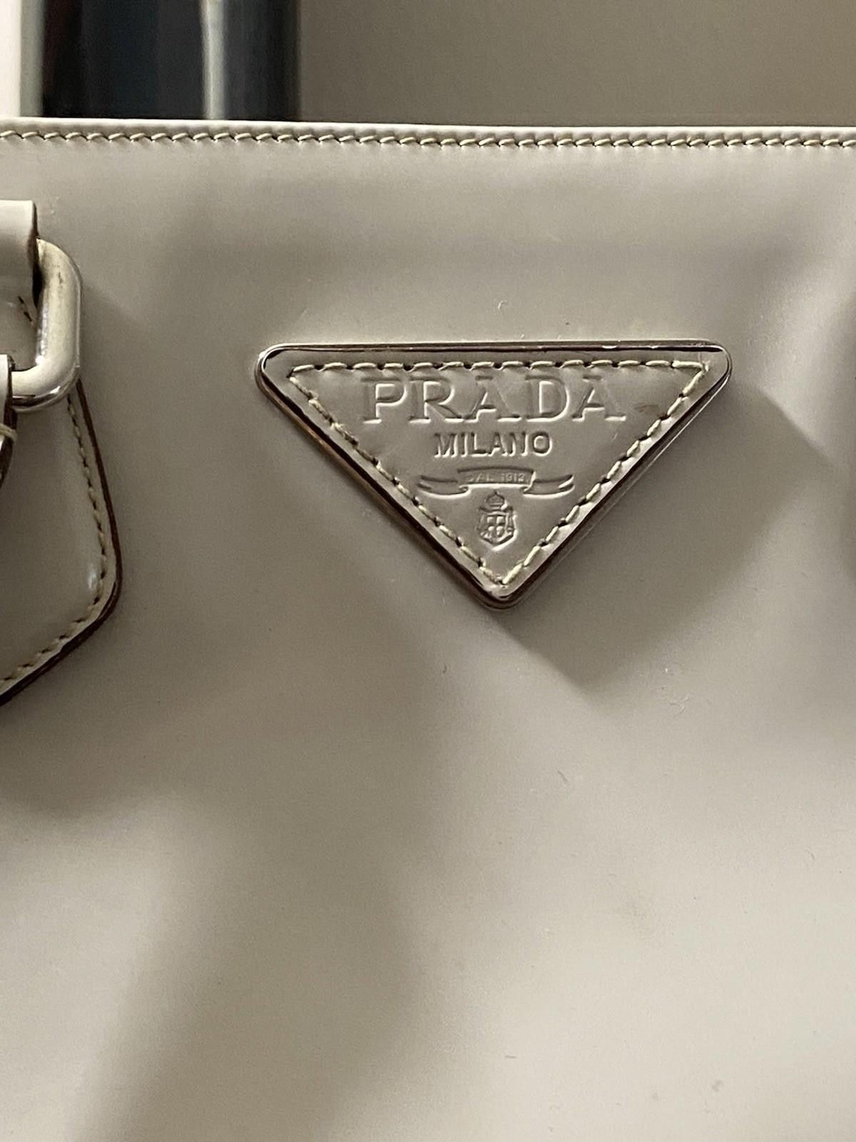 Prada Prada Spazzolato Glossy Beige Patent Leather Tote Bag, Read* Size ONE SIZE - 4 Thumbnail