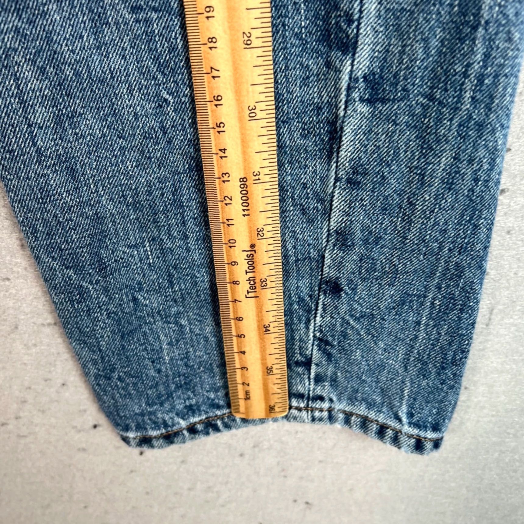Calvin Klein Calvin Klein Jeans Womens Straight Leg Blue Denim 27 Regular 5-Pocket Design Womens Jeans Size 27" / US 4 / IT 40 - 7 Thumbnail