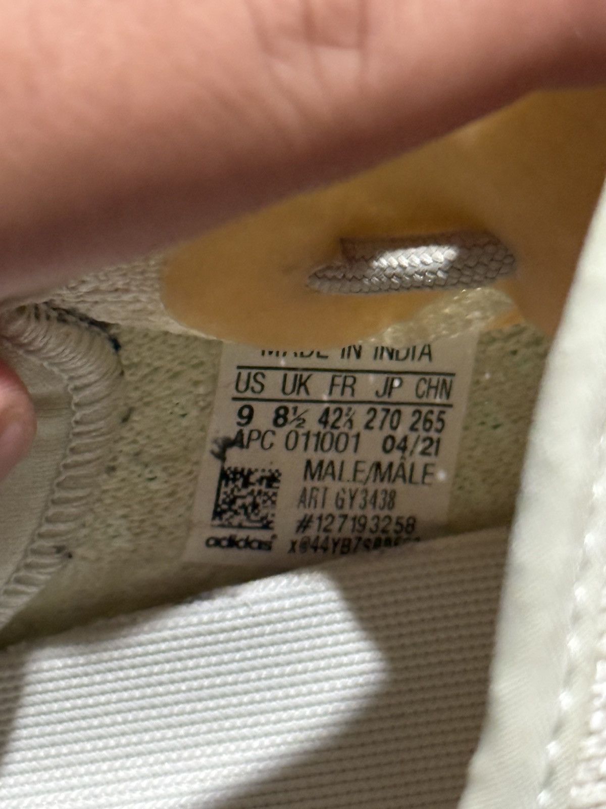 Yeezy Adidas Yeezy Boost 350 V2 - Low Light Size US 9 / EU 42 - 3 Thumbnail