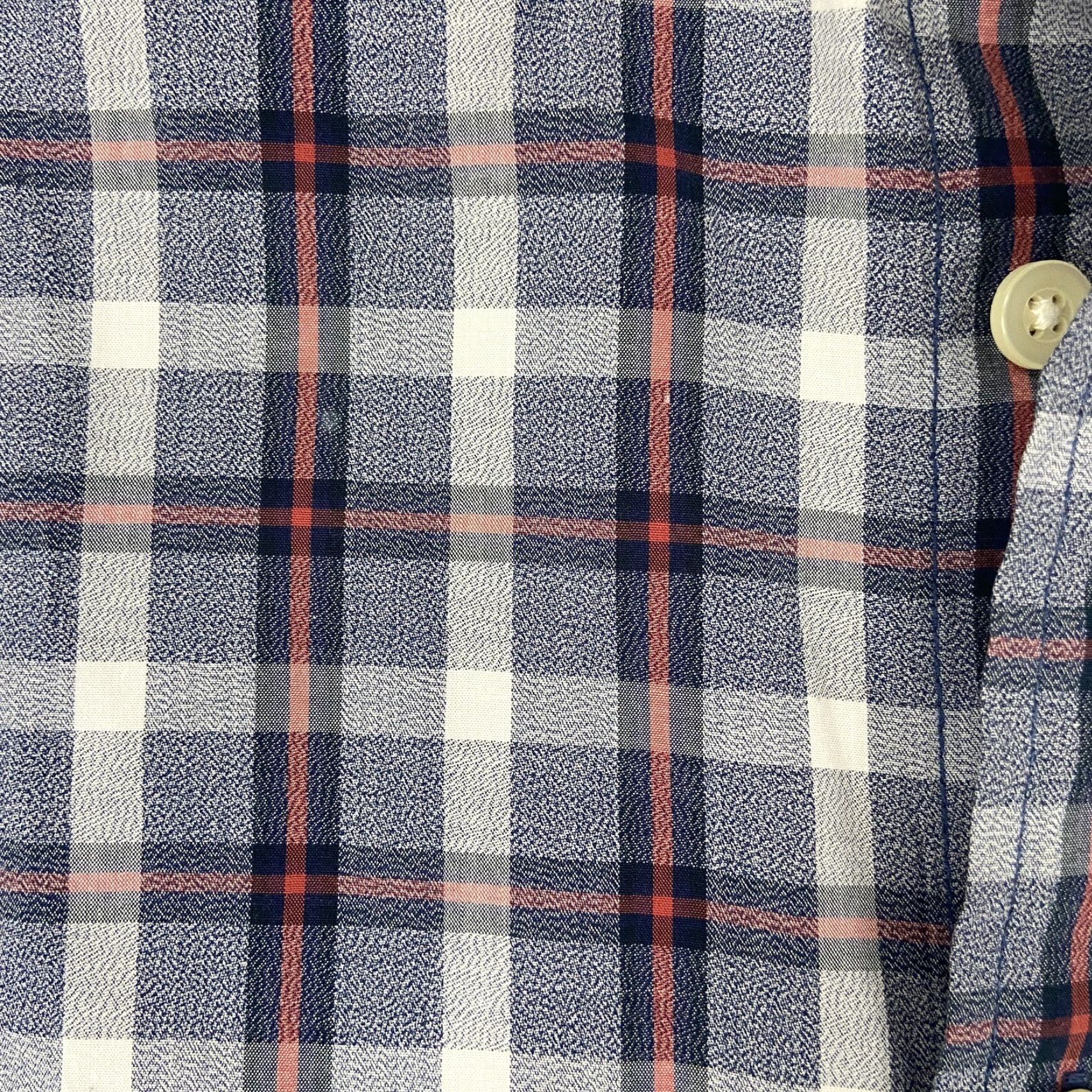 Abercrombie & Fitch ABERCROMBIE & FITCH Plaid Button-Up Shirt Men’s L Short Sleeve Gray Red Multicolor Size US 33 - 5 Thumbnail