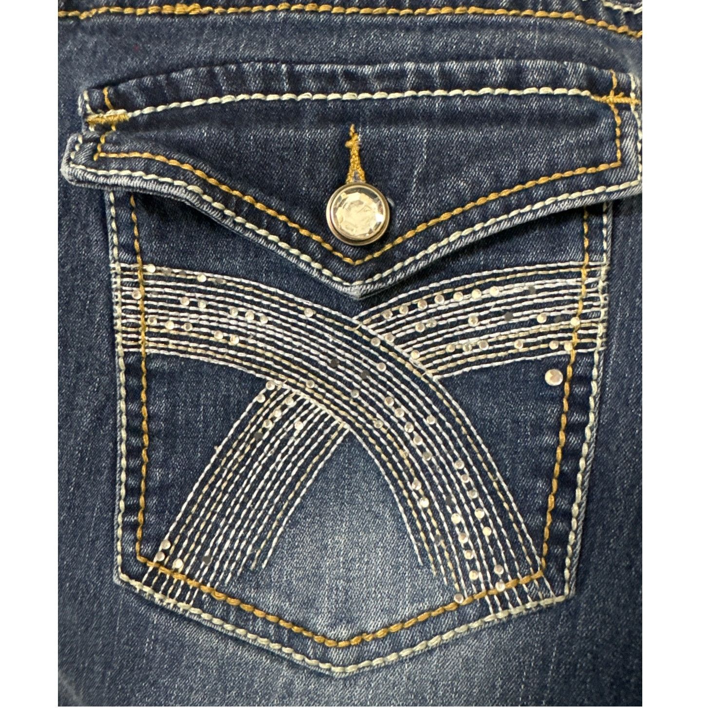 Other Red Rivet Straight Leg Jeans 18 W Rhinestone Button Pockets Size 40" / US 18 - 3 Thumbnail