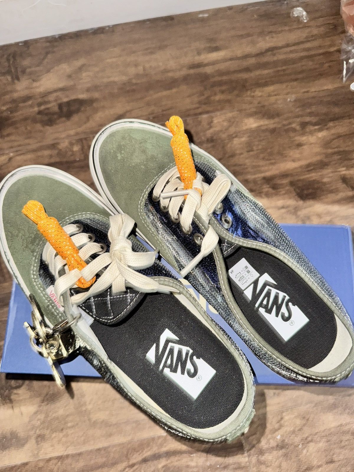 Vans Vans LX authentic chanel “la habana” Size US 7.5 / EU 40-41 - 1 Thumbnail