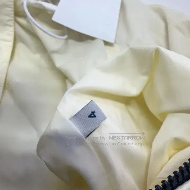 Moncler Moncler Men's White Printed Zip Stand Collar Jacket. Size US S / EU 44-46 / 1 - 5 Thumbnail