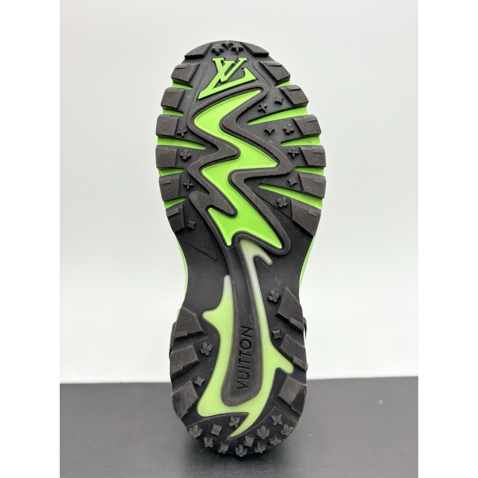 Louis Vuitton Louis Vuitton Tactic Runner ' Green ' | GREAT CONDITION! Size US 8.5 / EU 41-42 - 13 Thumbnail