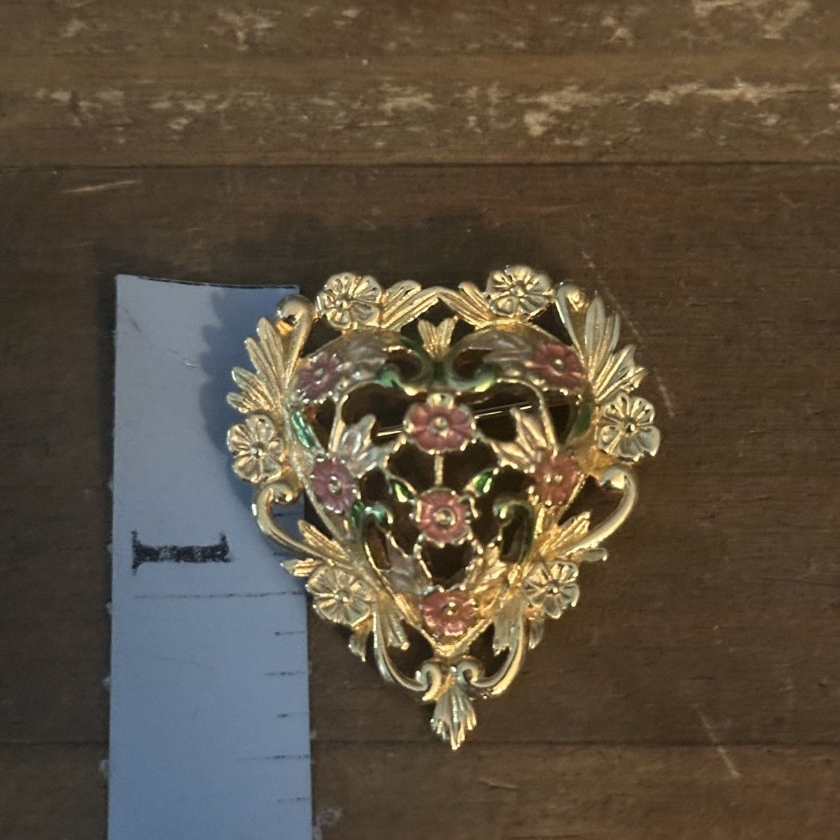 Vintage Vintage gold tone painted floral filigree heart brooch Size ONE SIZE - 3 Thumbnail