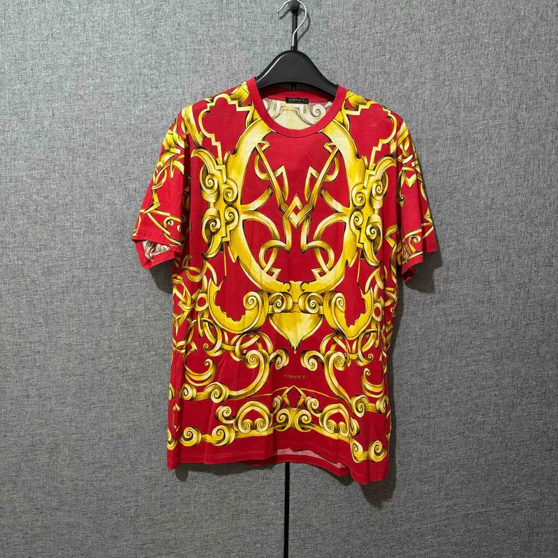 Versace Versace Red Cotton Medusa T-Shirt for Men 0089 Size US M / EU 48-50 / 2 - 1 Thumbnail