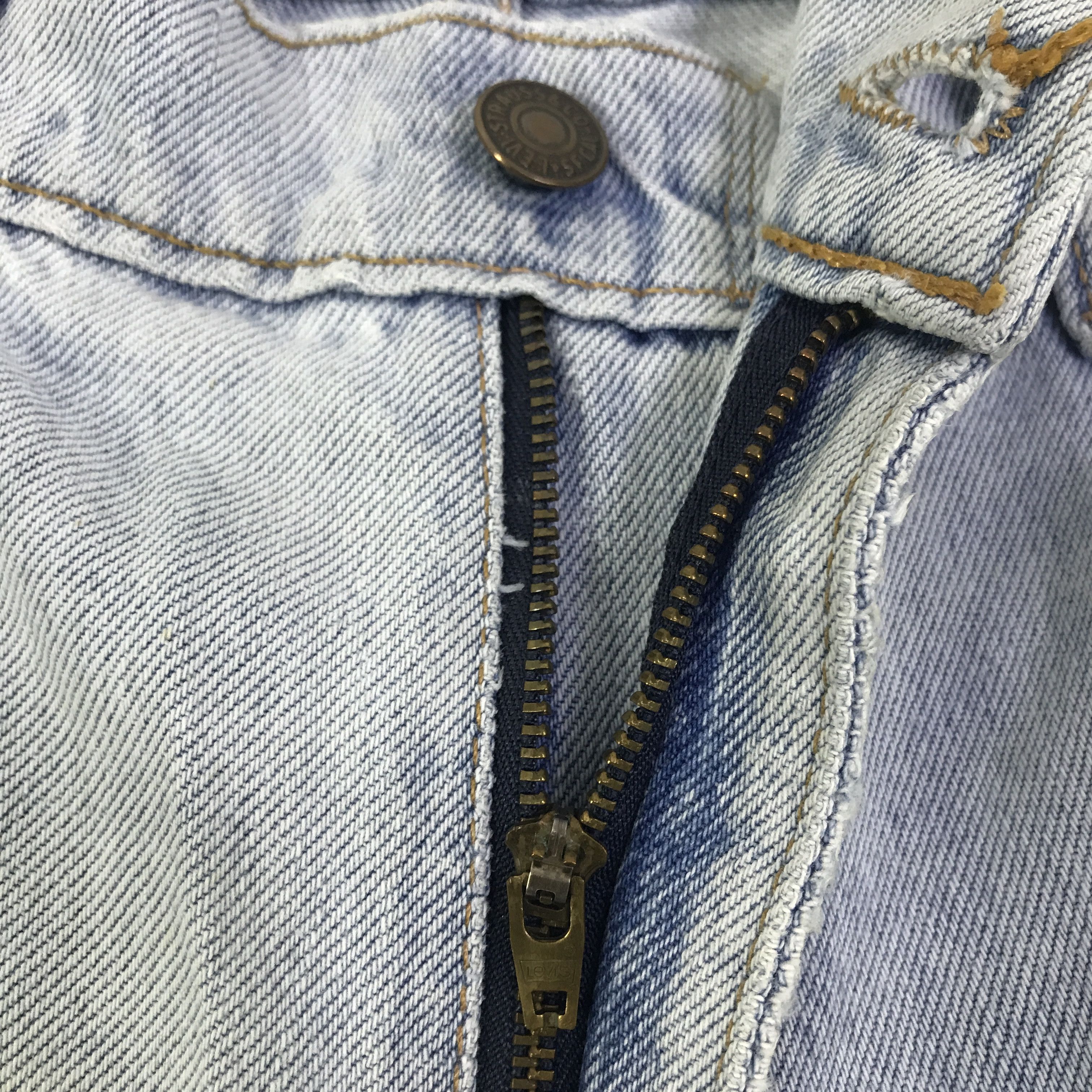 Levi's Levis Light wash denim jeans pants jacket K130B22 Size US 32 / EU 48 - 15 Thumbnail