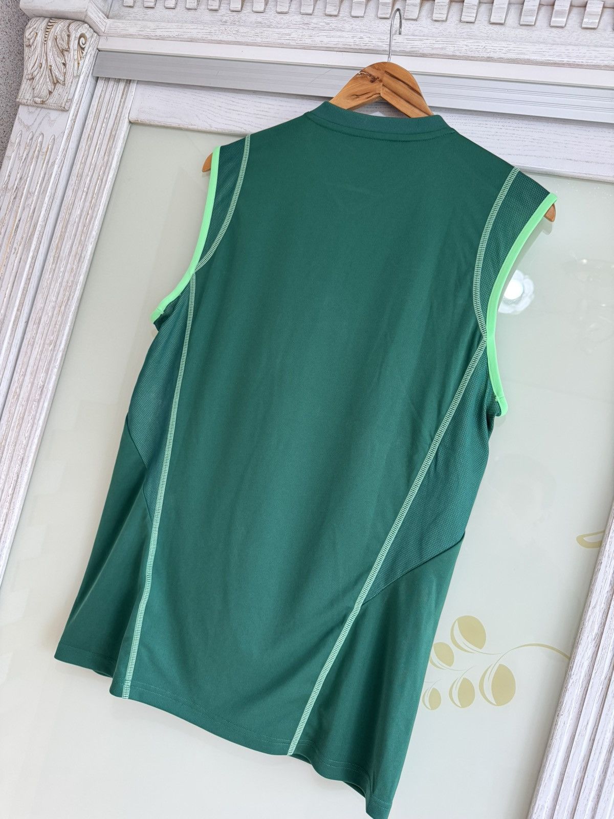 Adidas Leeds United 2022-2023 Soccer Tank Top Jersey Football Kit Size US M / EU 48-50 / 2 - 6 Thumbnail
