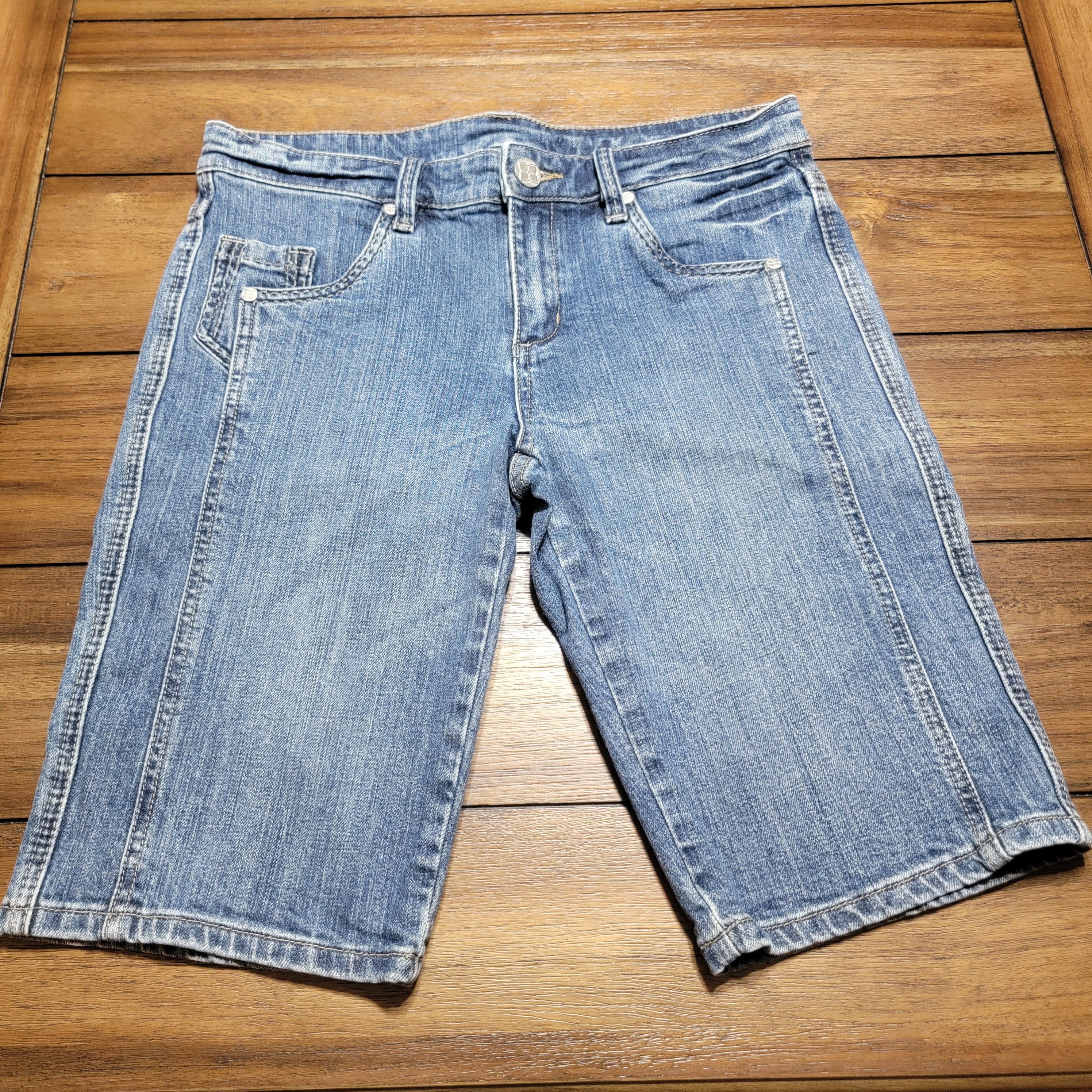 Bcbgmaxazria BCBG Maxazria Denim Shorts - Size 30 Size 30" / US 8 / IT 44 - 1 Thumbnail