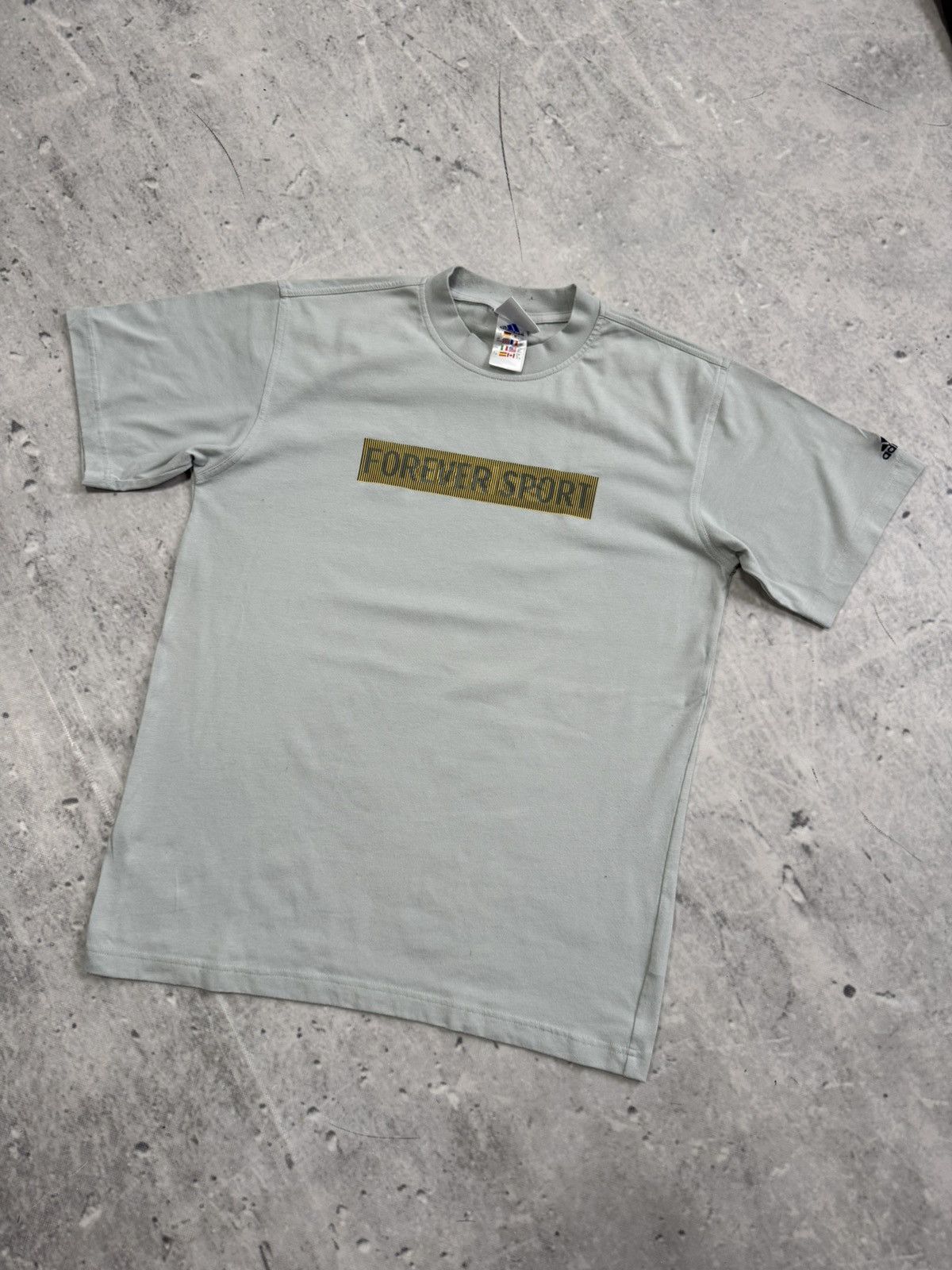 Adidas Adidas vintage Gradient logo 00s tee forever sport Size US M / EU 48-50 / 2 - 1 Thumbnail