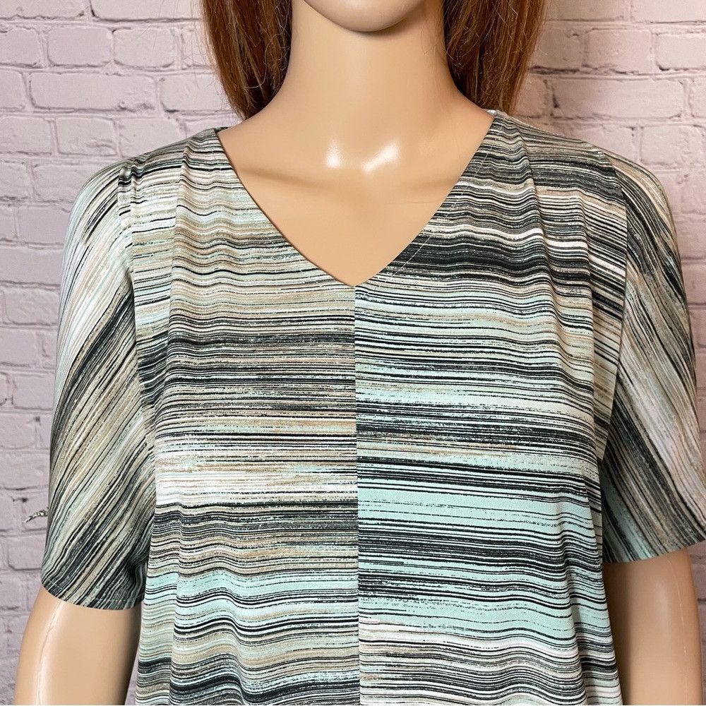 Chicos New Chico's Cold Shoulder Short Sleeve Top Size 0 US S Size S / US 4 / IT 40 - 2 Thumbnail
