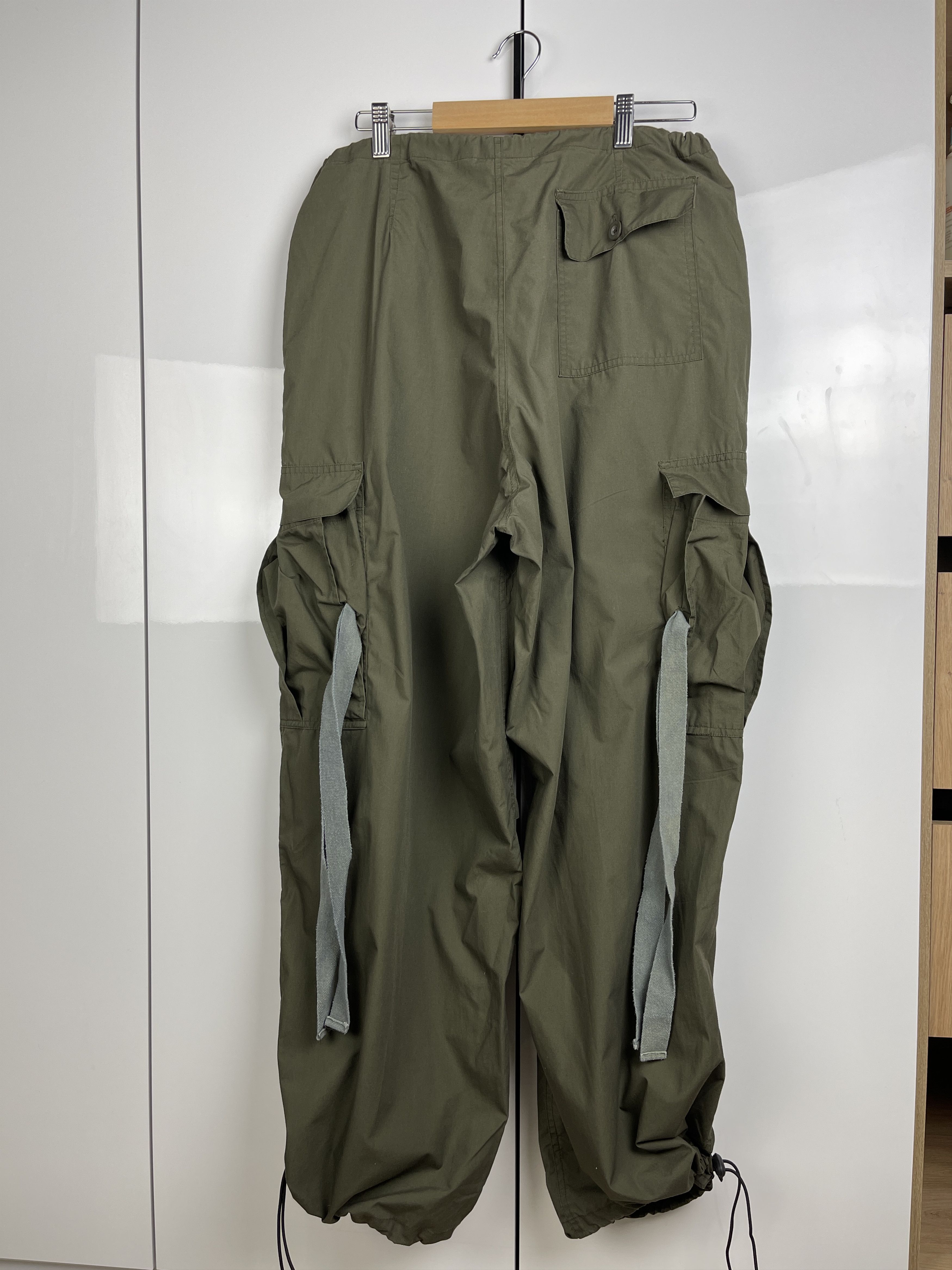 Other Cargo Pants Multipockets Parachute Size US 32 / EU 48 - 1 Thumbnail