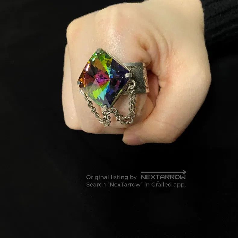 Jean Paul Gaultier Jean Paul Gaultier Carved Gemstone Chain Ring Size ONE SIZE - 2 Thumbnail