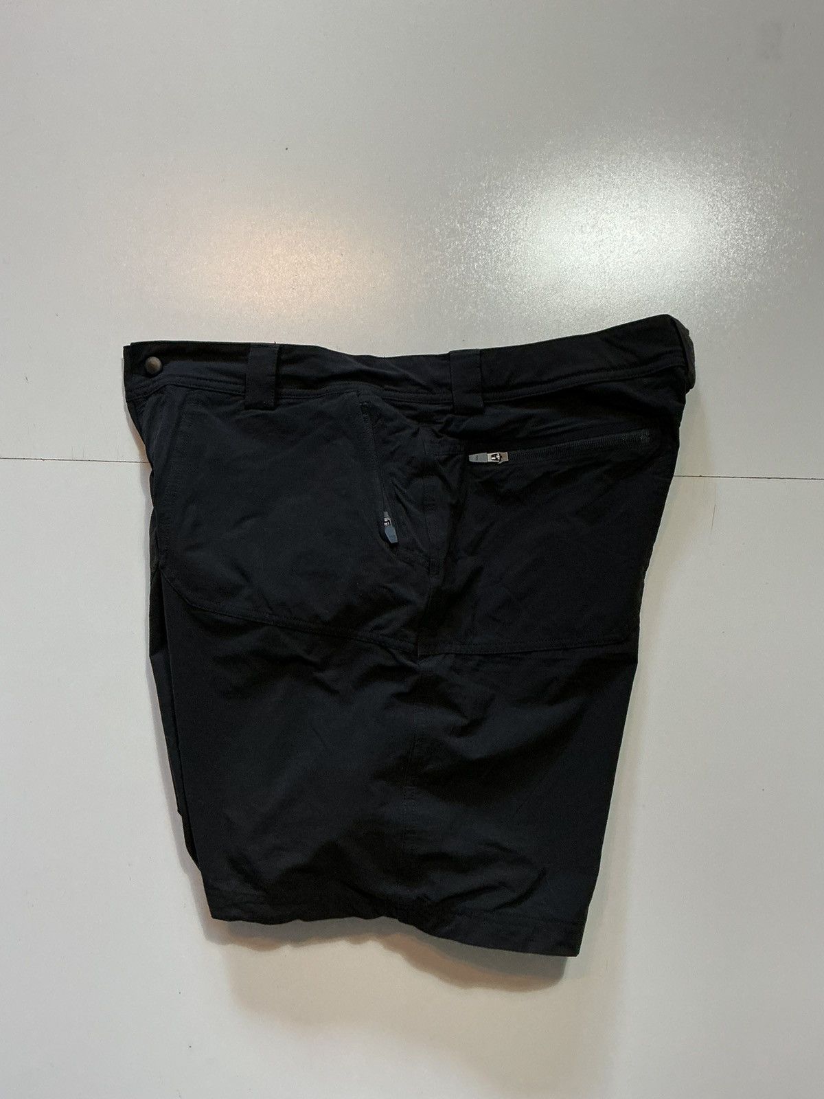 L.L. Bean L.L. Bean SunSmart Black Mountain Bike Cycling Liner Shorts Size US 38 / EU 54 - 4 Thumbnail