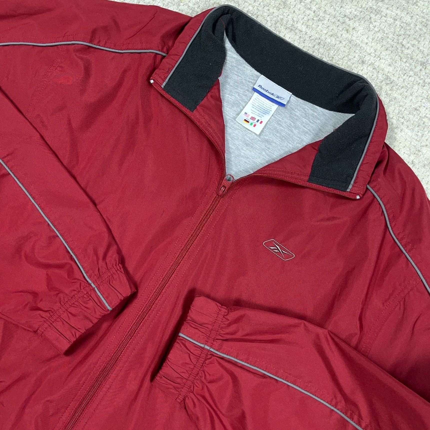 Reebok VINTAGE Reebok Jacket Men L Red Windbreaker Track Suit Warm Up 80s 90s Logo Size 42R - 2 Thumbnail