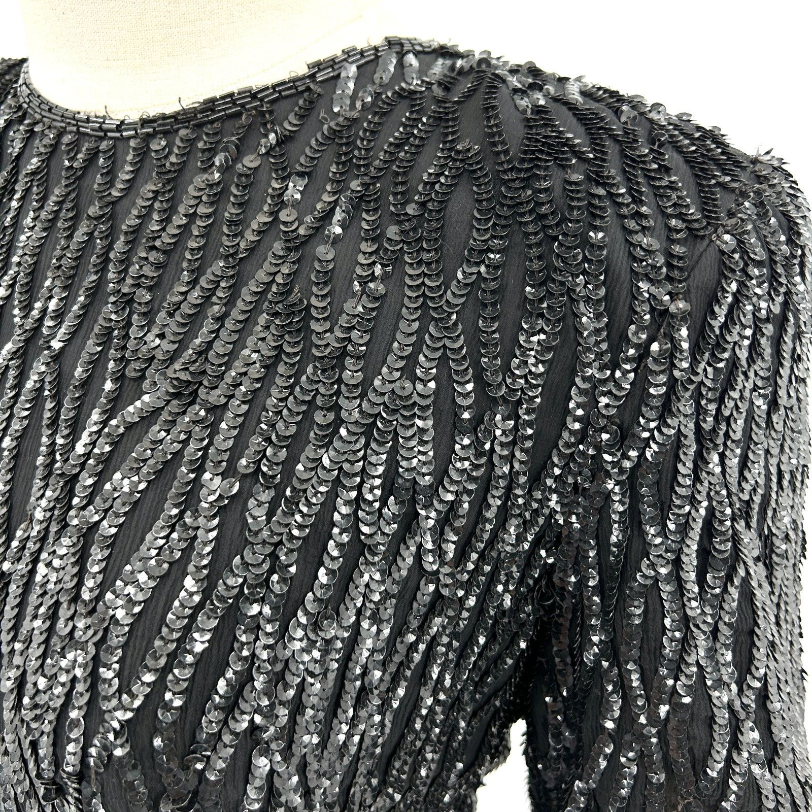 Vintage Vintage 80s Black Beaded Sequin Shoulder Pad Cocktail Dress Size S / US 4 / IT 40 - 2 Thumbnail