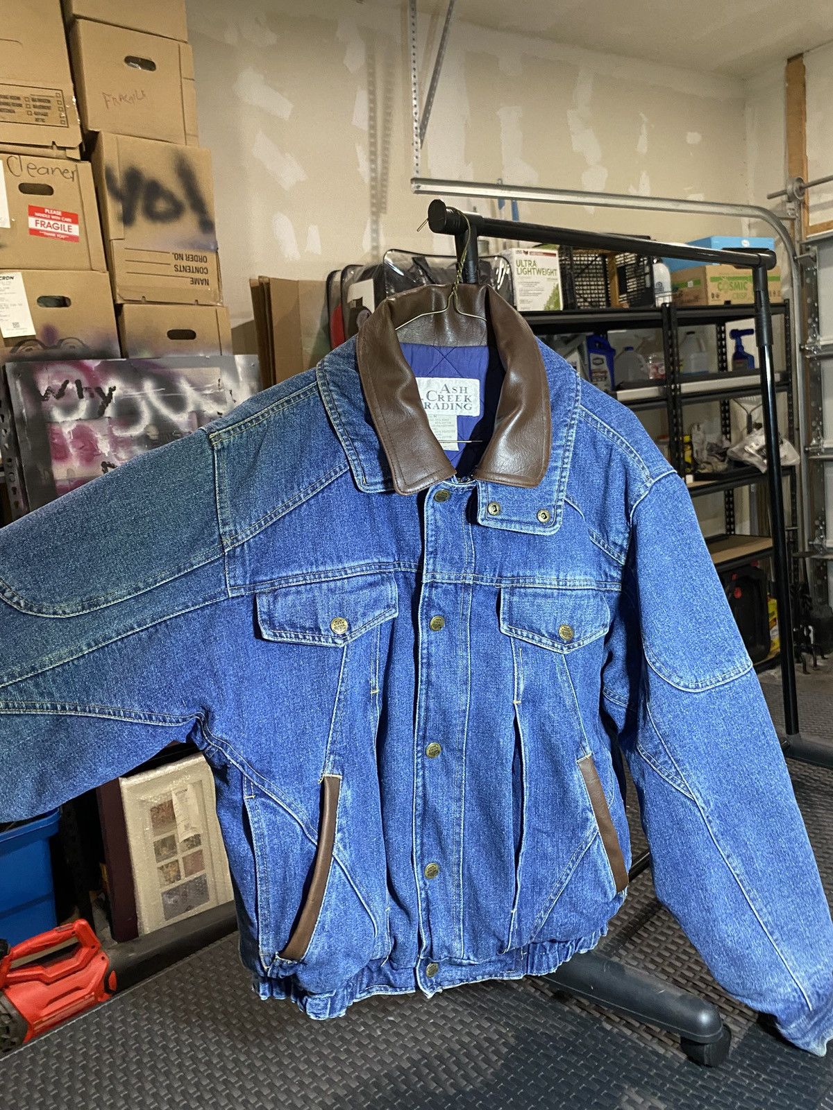 Other (1980s Vintage) Large Ash creek trading denim jacket Size US L / EU 52-54 / 3 - 4 Thumbnail