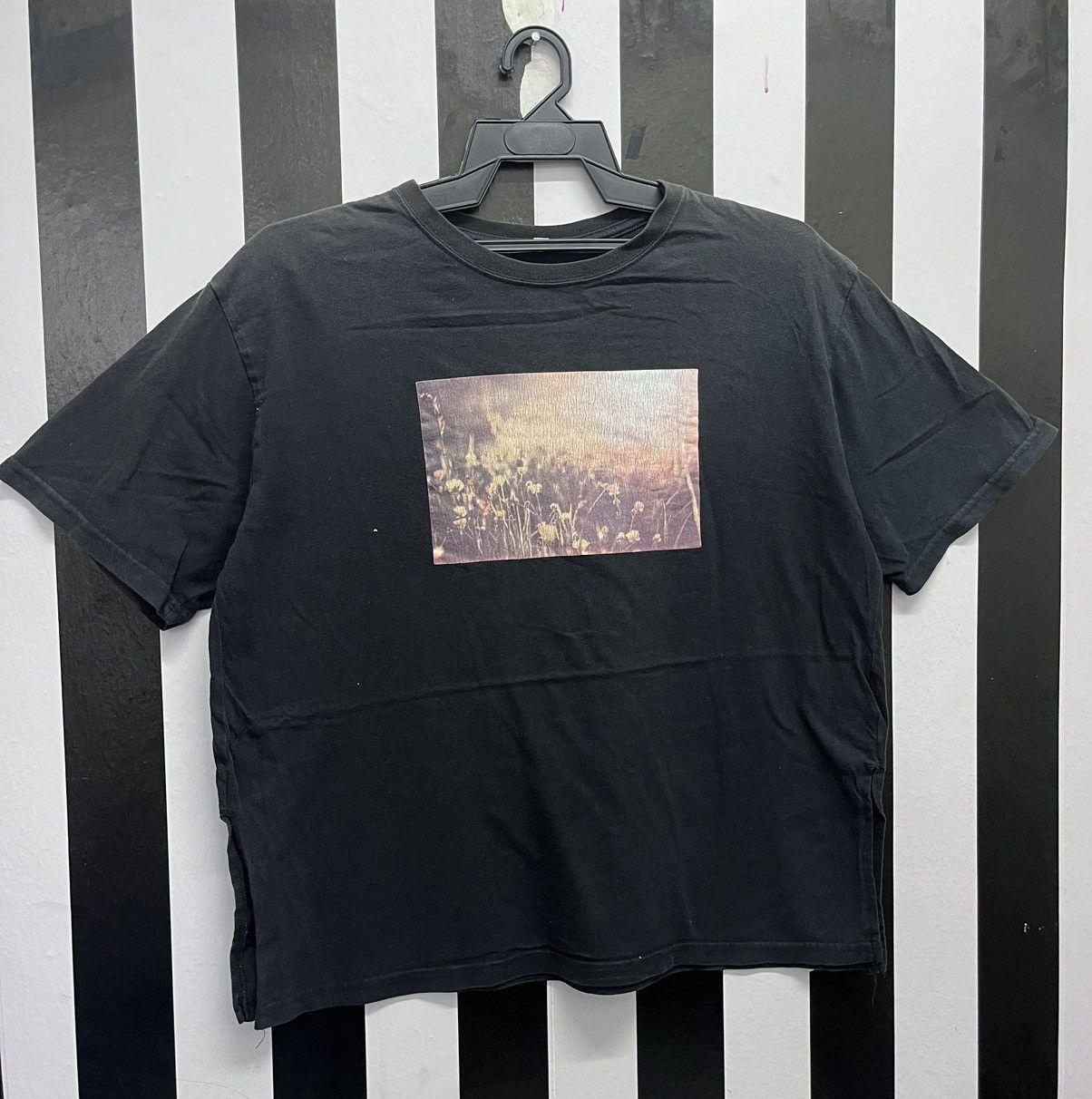 Other Art printed flower tshirt Size US L / EU 52-54 / 3 - 1 Thumbnail