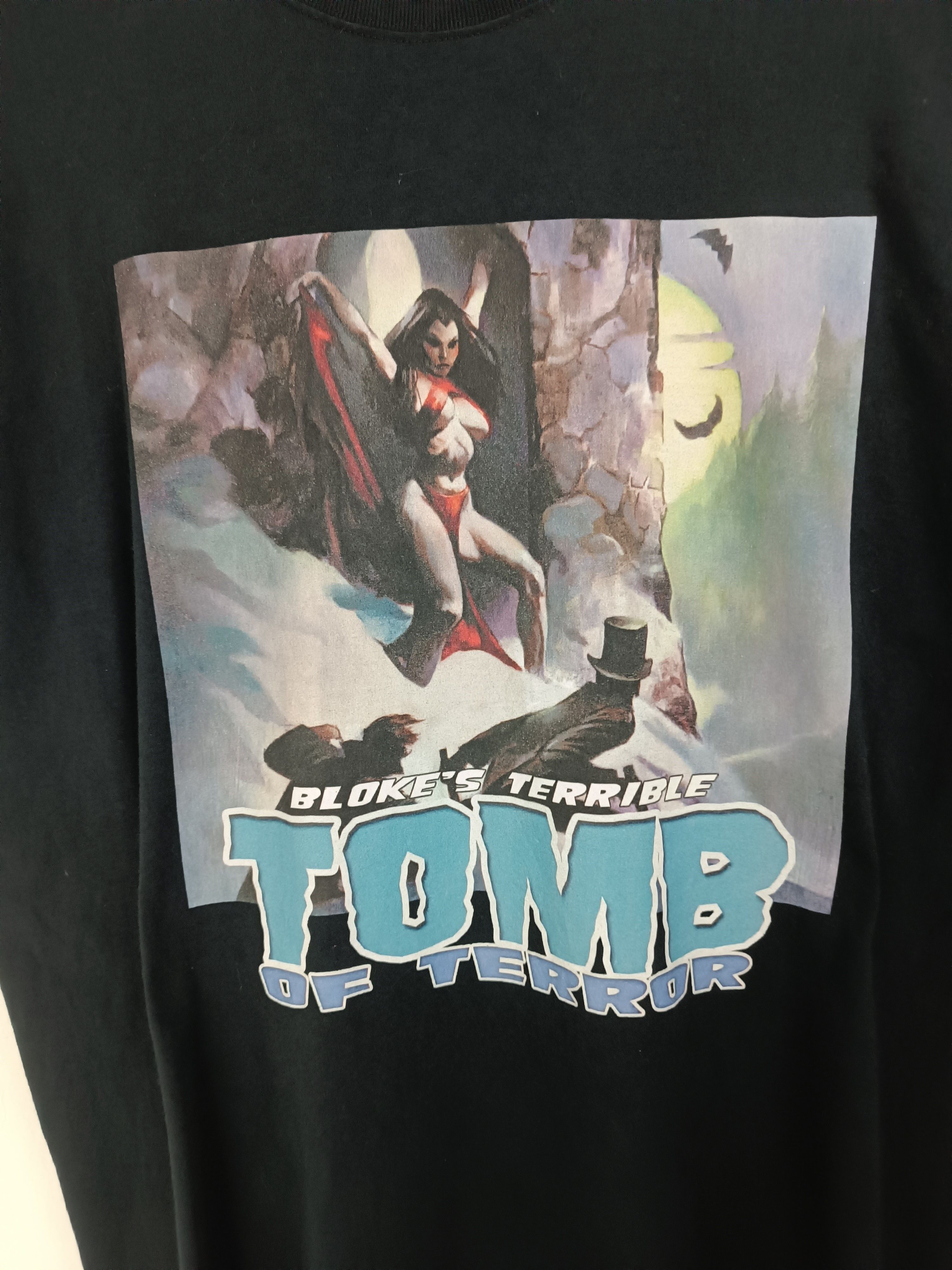 Vintage VINTAGE 2000s BLOKE'S TERRIBLE TOMB OF TERROR SEXY HORROR Size US XL / EU 56 / 4 - 10 Thumbnail
