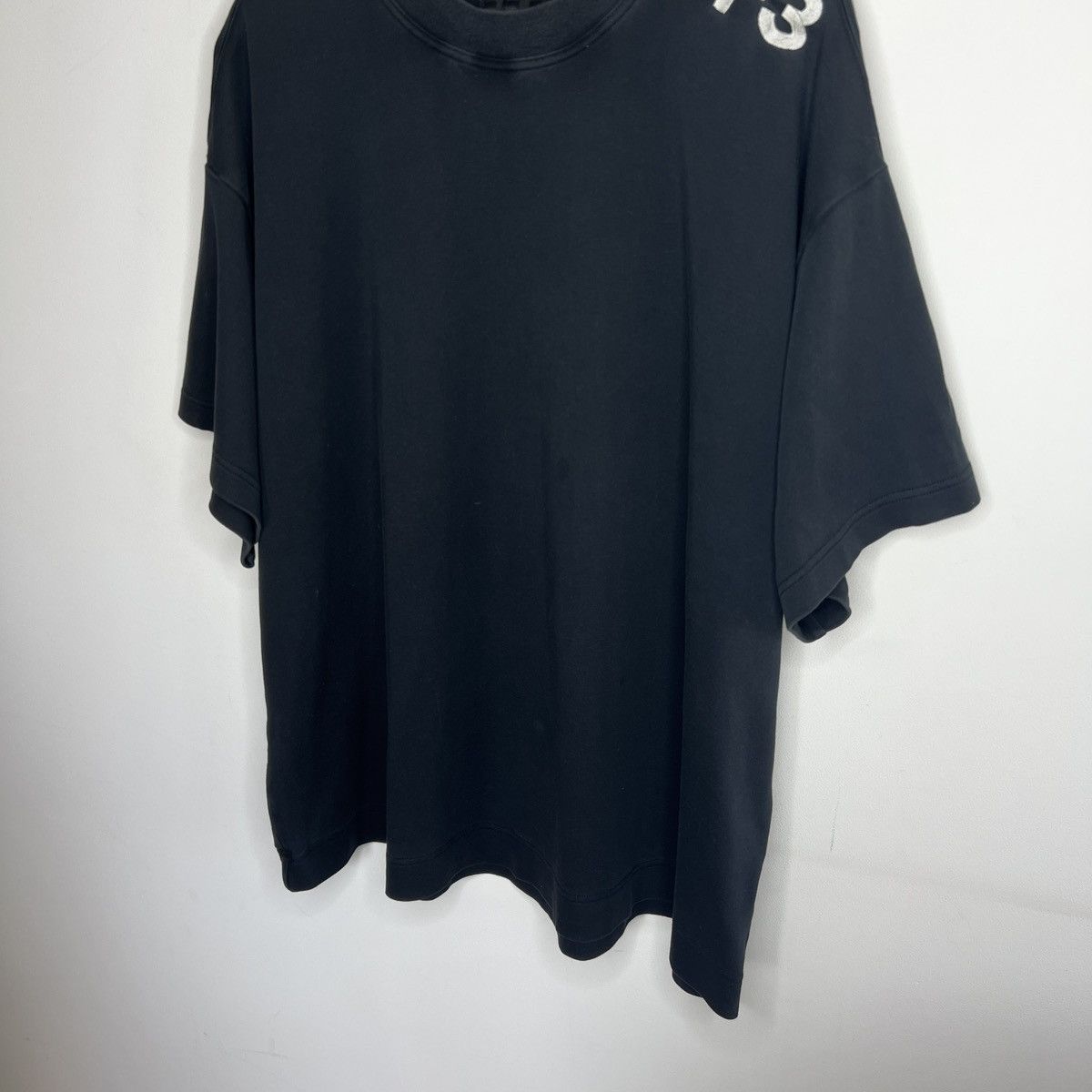 Adidas × Y-3 Y-3 Yohji Yamamoto x Adidas Logo Shirt (Boxy Fit) Size US L / EU 52-54 / 3 - 2 Thumbnail