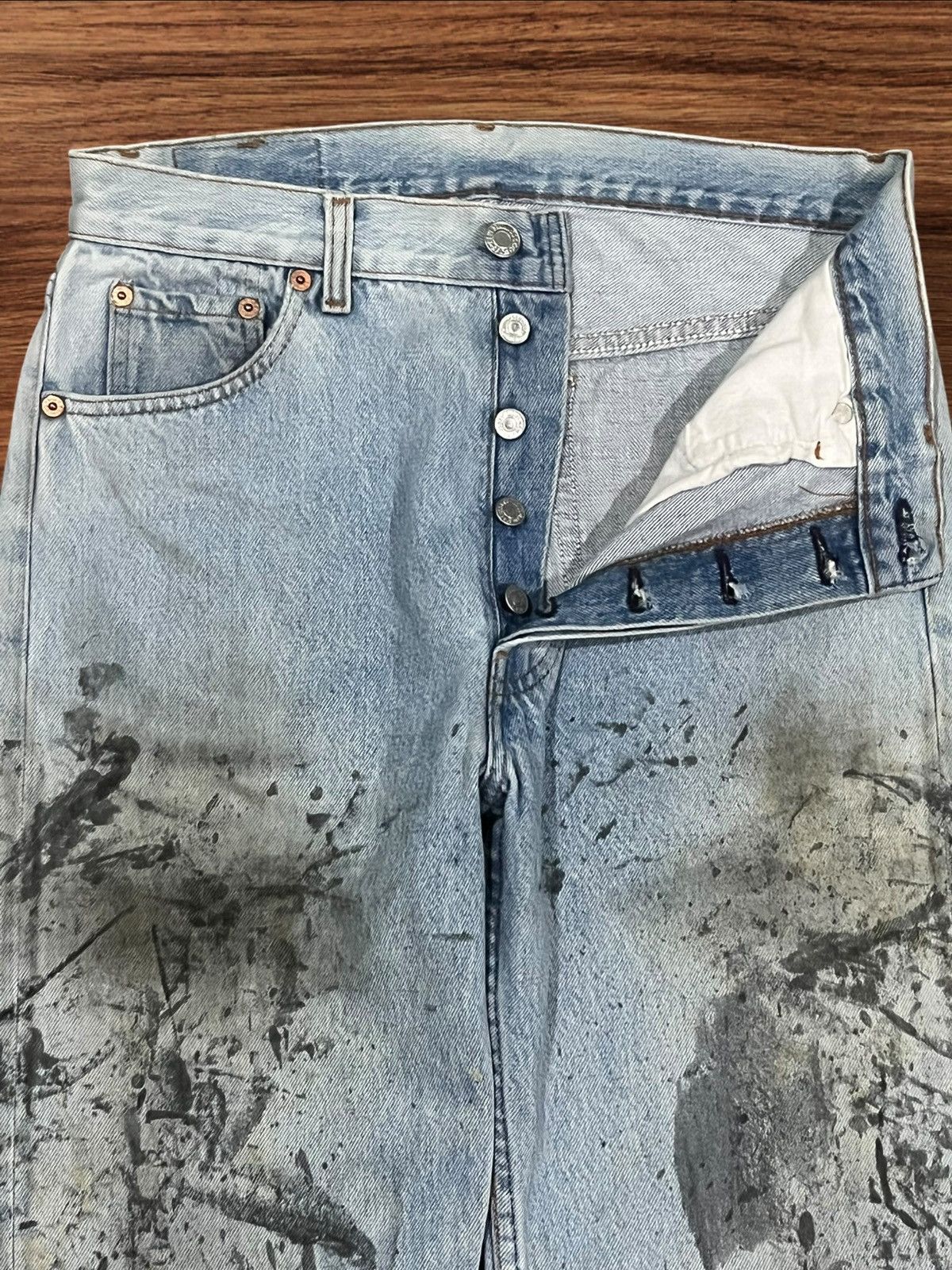 Levi's × Levi's Vintage Clothing Vintage 90s Levi’s 501 Paint Splat Washed Button Fly Jeans Size US 31 - 5 Thumbnail