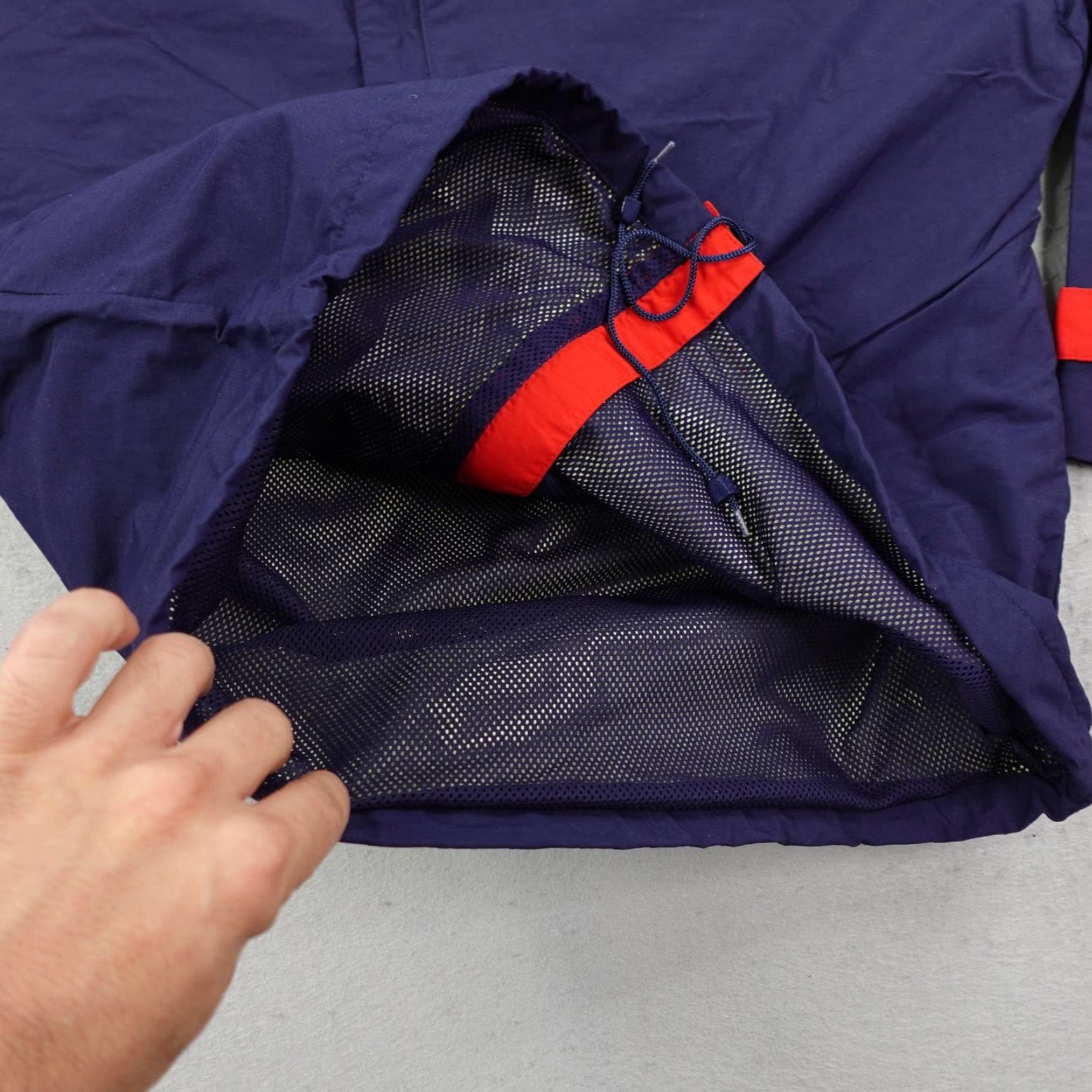 Adidas VINTAGE Adidas Windbreaker Jacket Men’s Large Blue Hooded Track Coat 90s Size US L / EU 52-54 / 3 - 5 Thumbnail