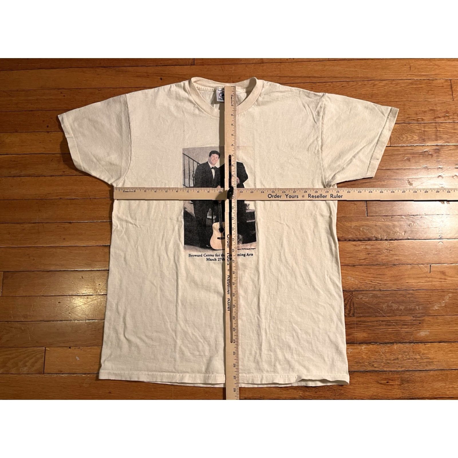 Delta VINTAGE Broward Center For Performing Arts Dan Marino Shirt Men’s L White 1998 Size US L / EU 52-54 / 3 - 7 Thumbnail