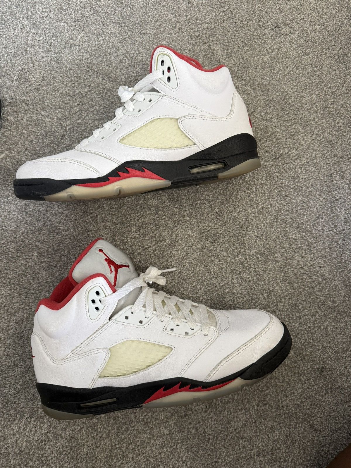 Jordan Brand Air Jordan 5 Fire Red 2020 Size US 7 / EU 40 - 2 Thumbnail