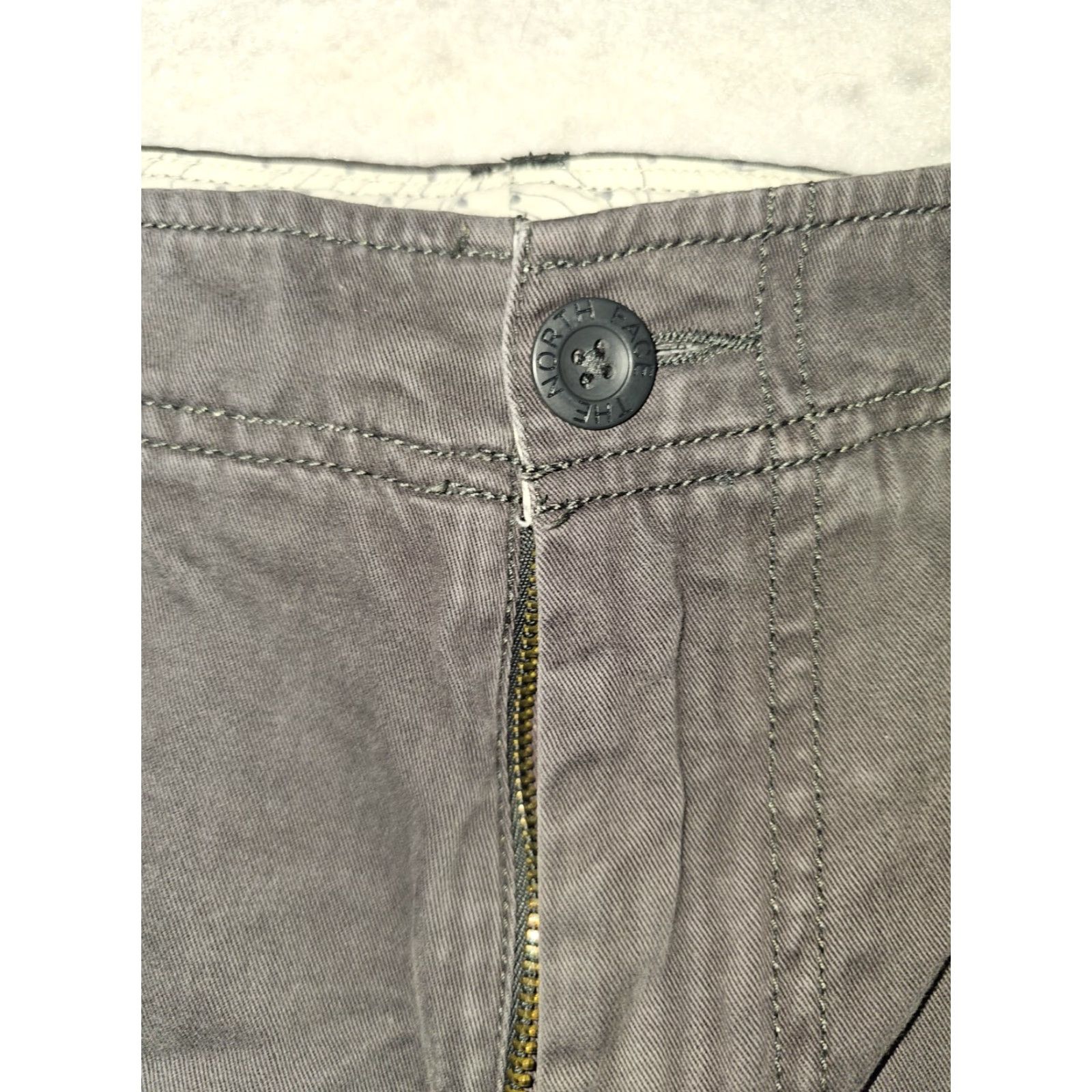 The North Face The North Face Classic Carrgo Pants W/ Draw Stings Outdoors Mens Size 36x30 Gray Size US 36 / EU 52 - 4 Thumbnail