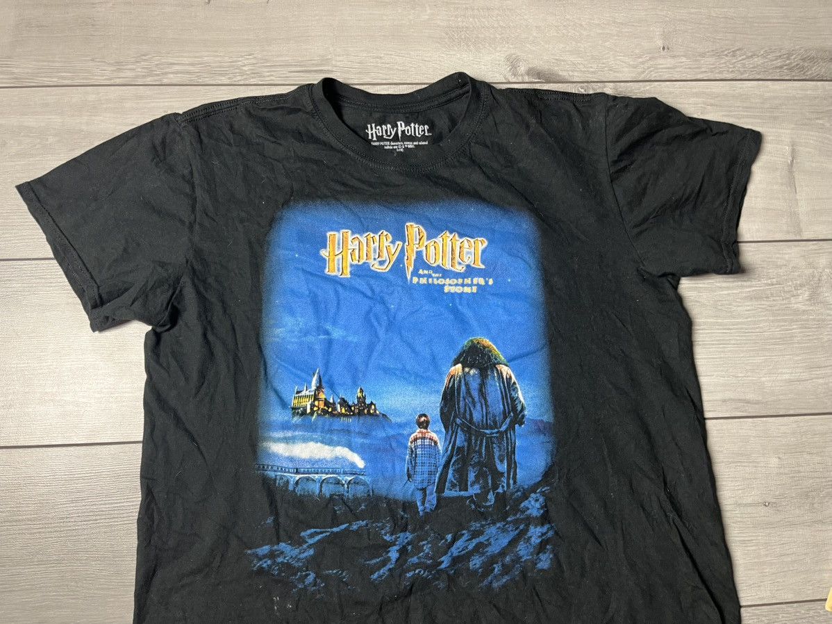 Band Tees Harry Potter and the philosopher's stone tshirt movie first Size US L / EU 52-54 / 3 - 3 Thumbnail